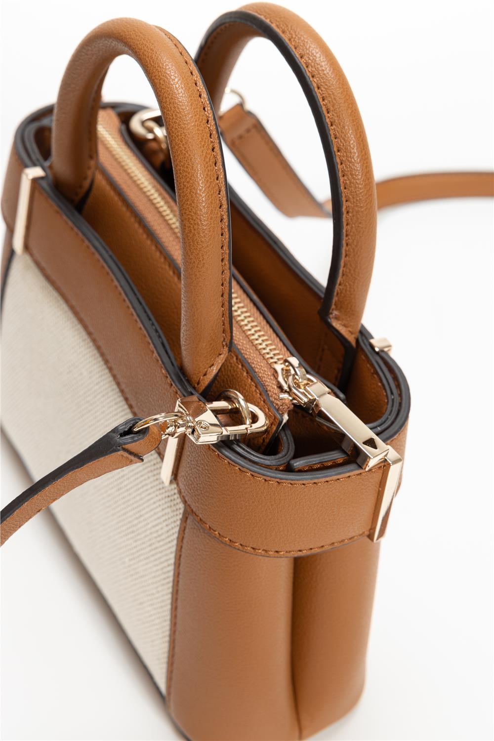 Guess Kadın Mini Omuz Çantası
