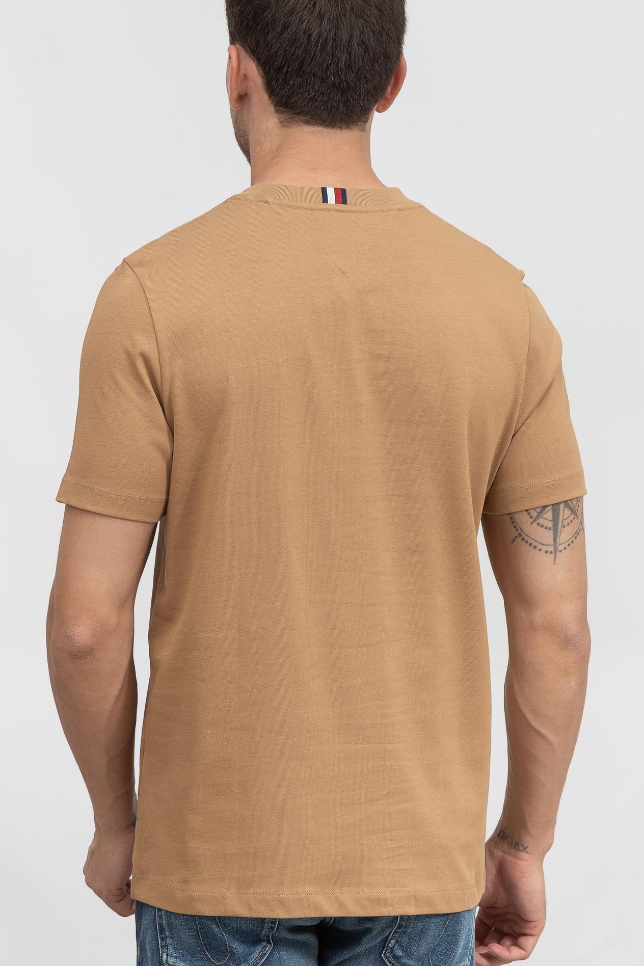 Tommy Hilfiger Mainline Erkek Bisiklet Yaka T-Shirt