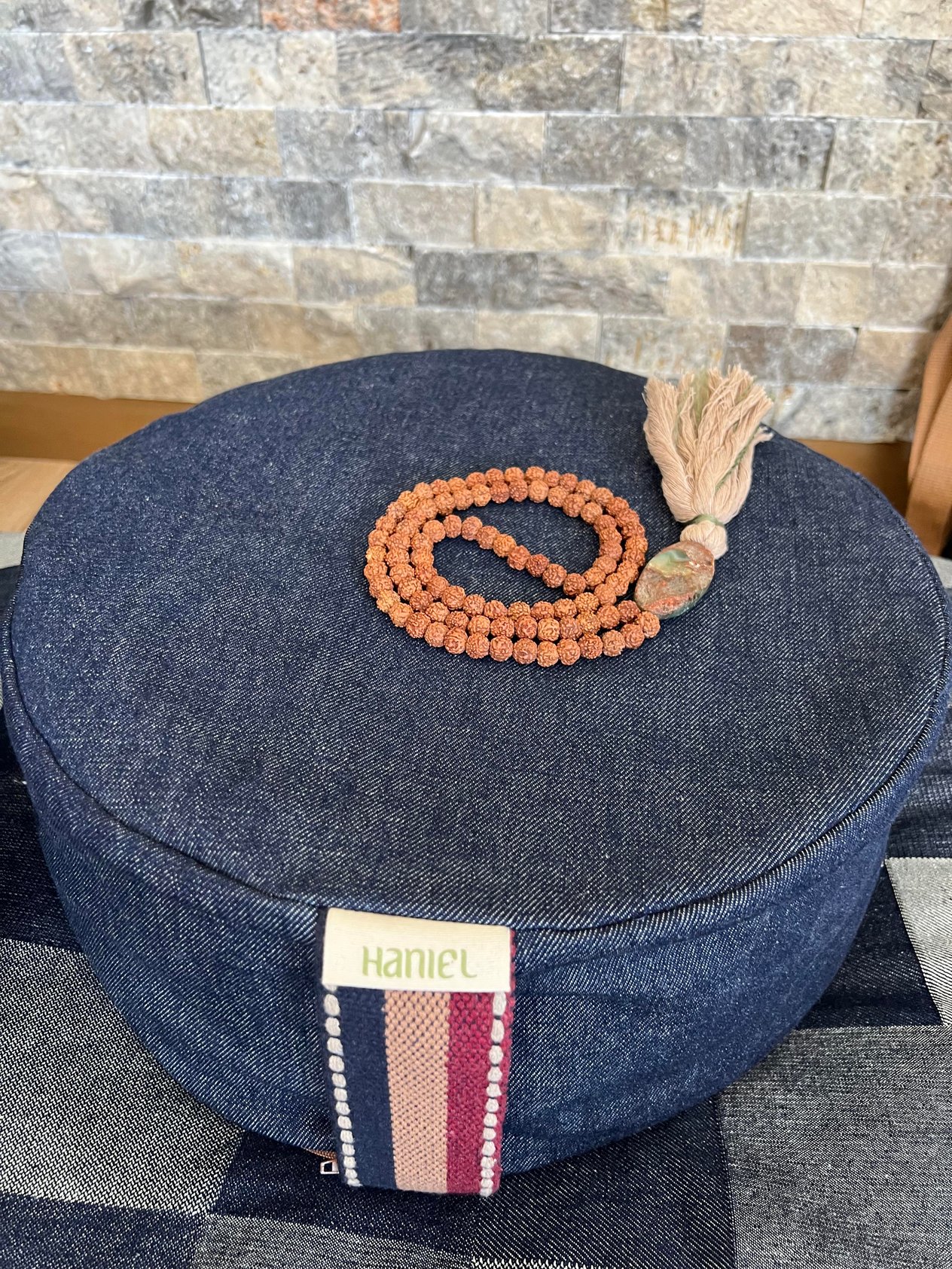 Lüks Denim Yoga ve Meditasyon Seti: Zafu, Zabuton, Bolster, Göz Yastığı ve Yoga Mat Çantası ile Tam Destek