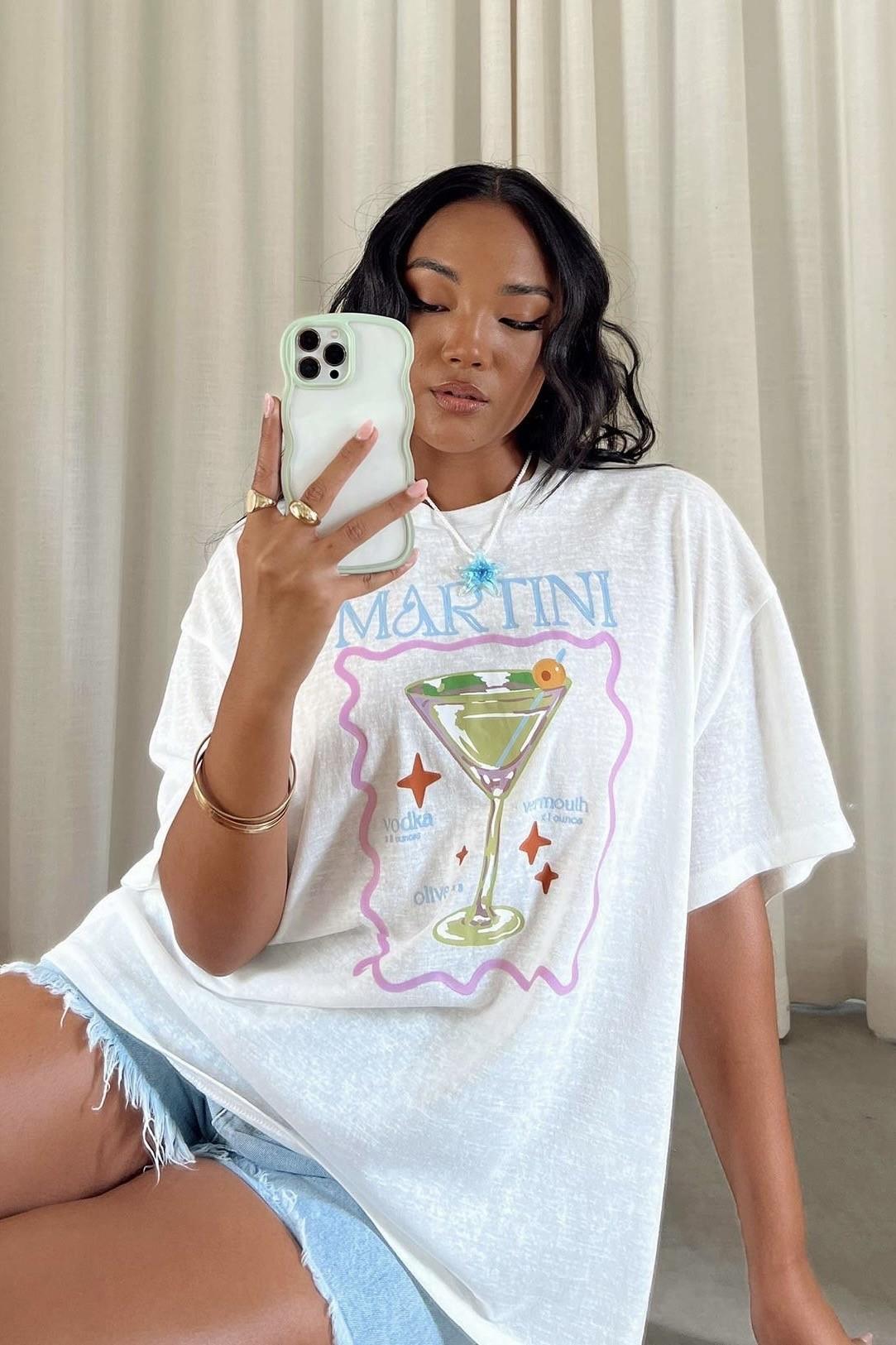 Beyaz Unisex Martini Green Coctail T-Shirt