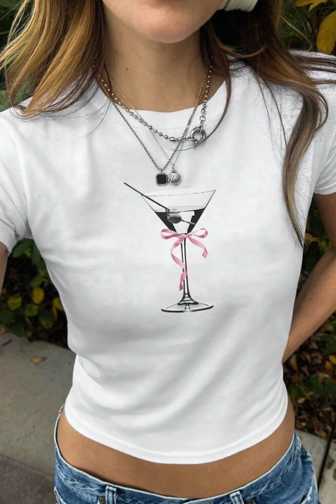 Beyaz Y2K Cocktail Glass Drink Crop