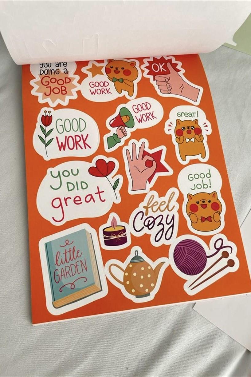 DIY Sticker Defteri Bam