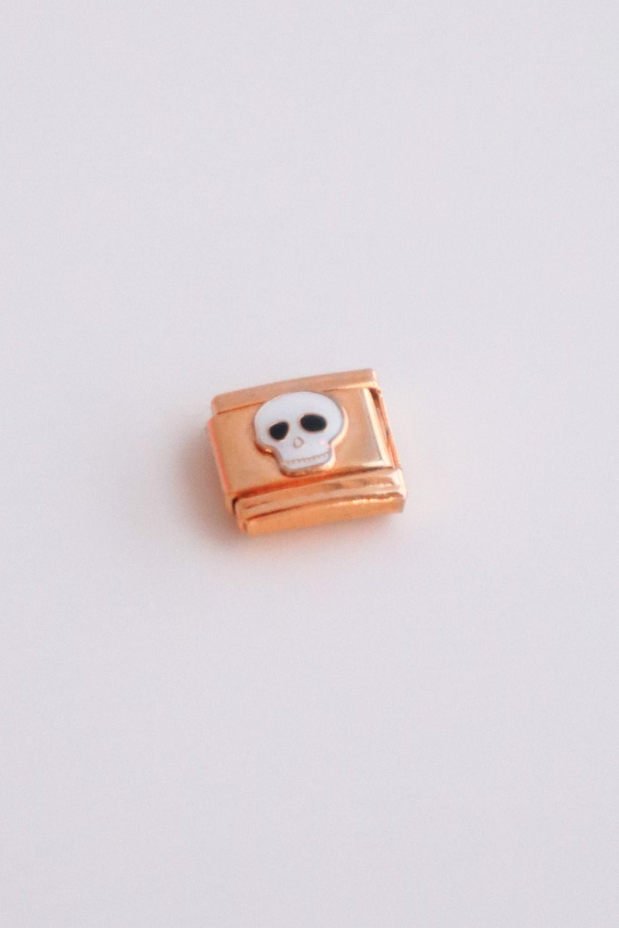 Gold Renk Kurukafa İtalyan Charm