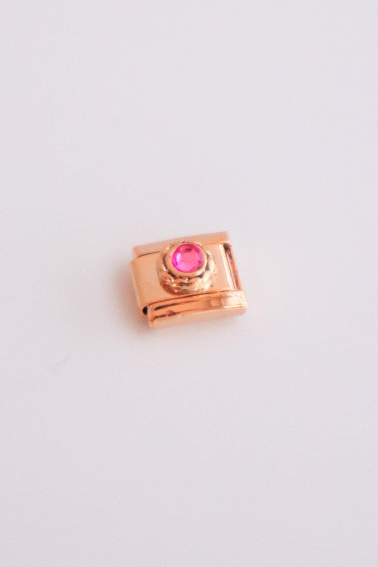 Gold Renk Mini Fuşya Taşlı İtalyan Charm