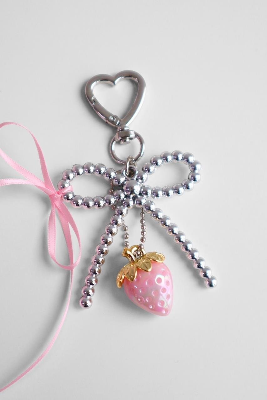 Gümüş Bow Tie Strawberry Çanta Anahtarlık Charm 