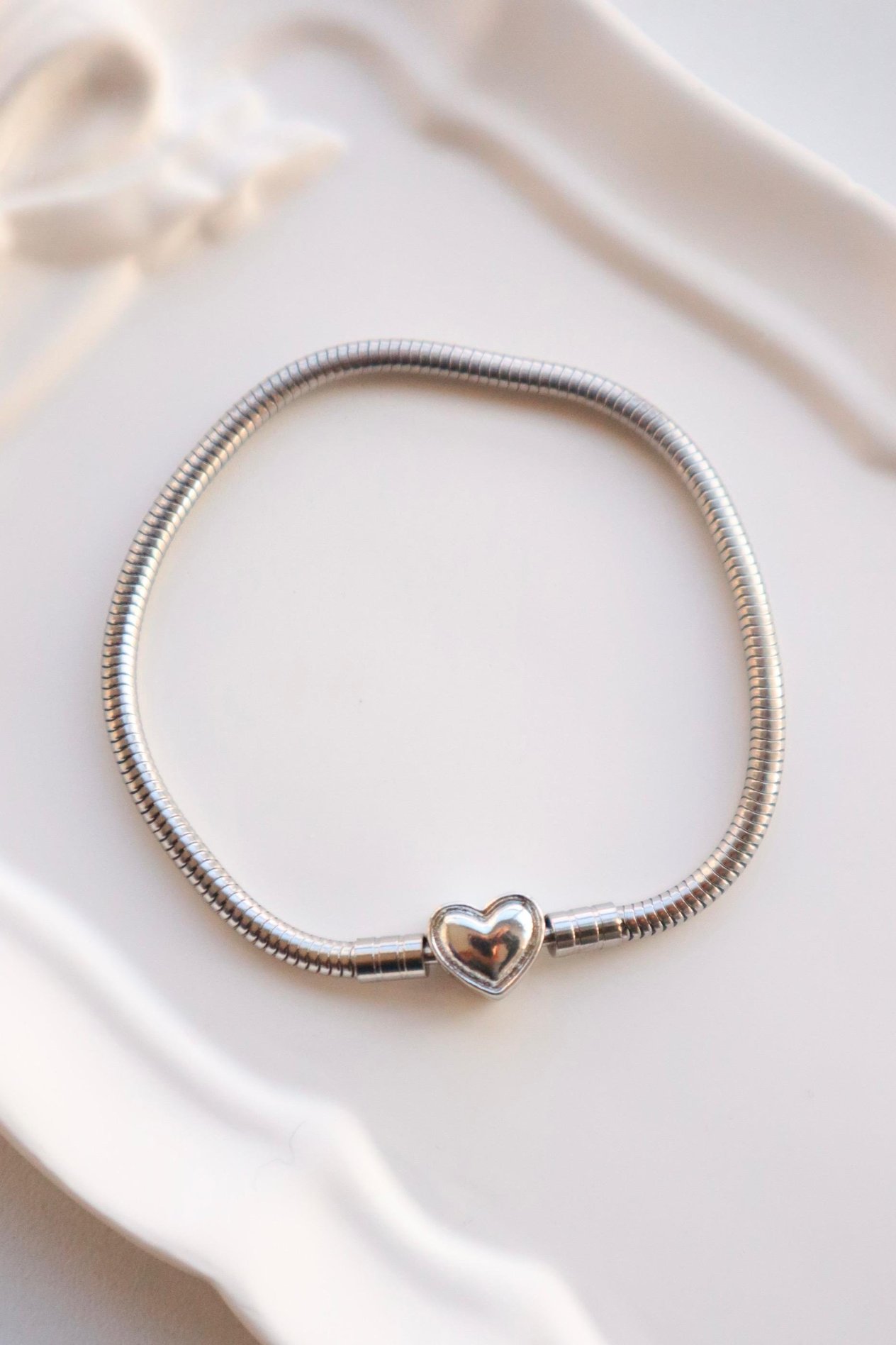 Kalp Klipsli Charm Bileklik 