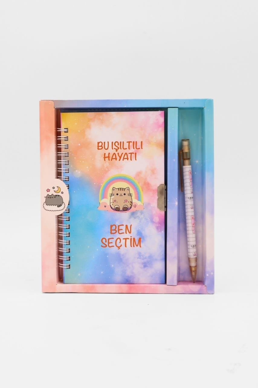 Kedi Mottolu Kilitli Defter - Bu Işıltılı Hayatı Ben Seçtim