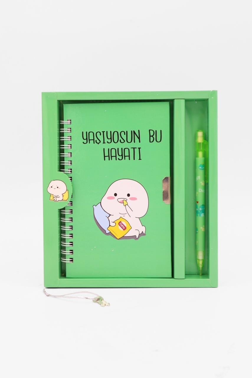 Kedi Mottolu Kilitli Defter - Yaşıyosun Bu Hayatı