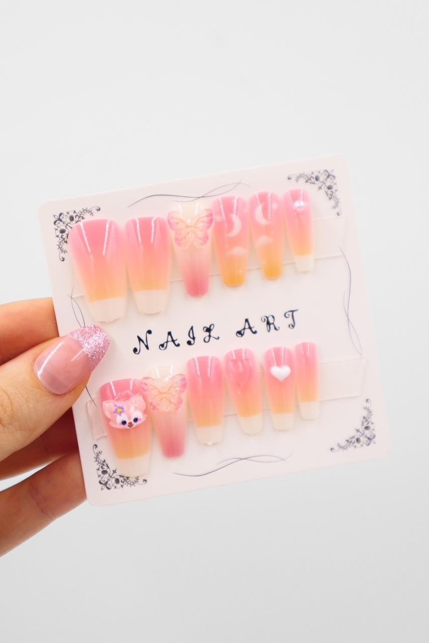 Açık Pembe Kelebek Tilki Nail Art 3D Takma Tırnak 