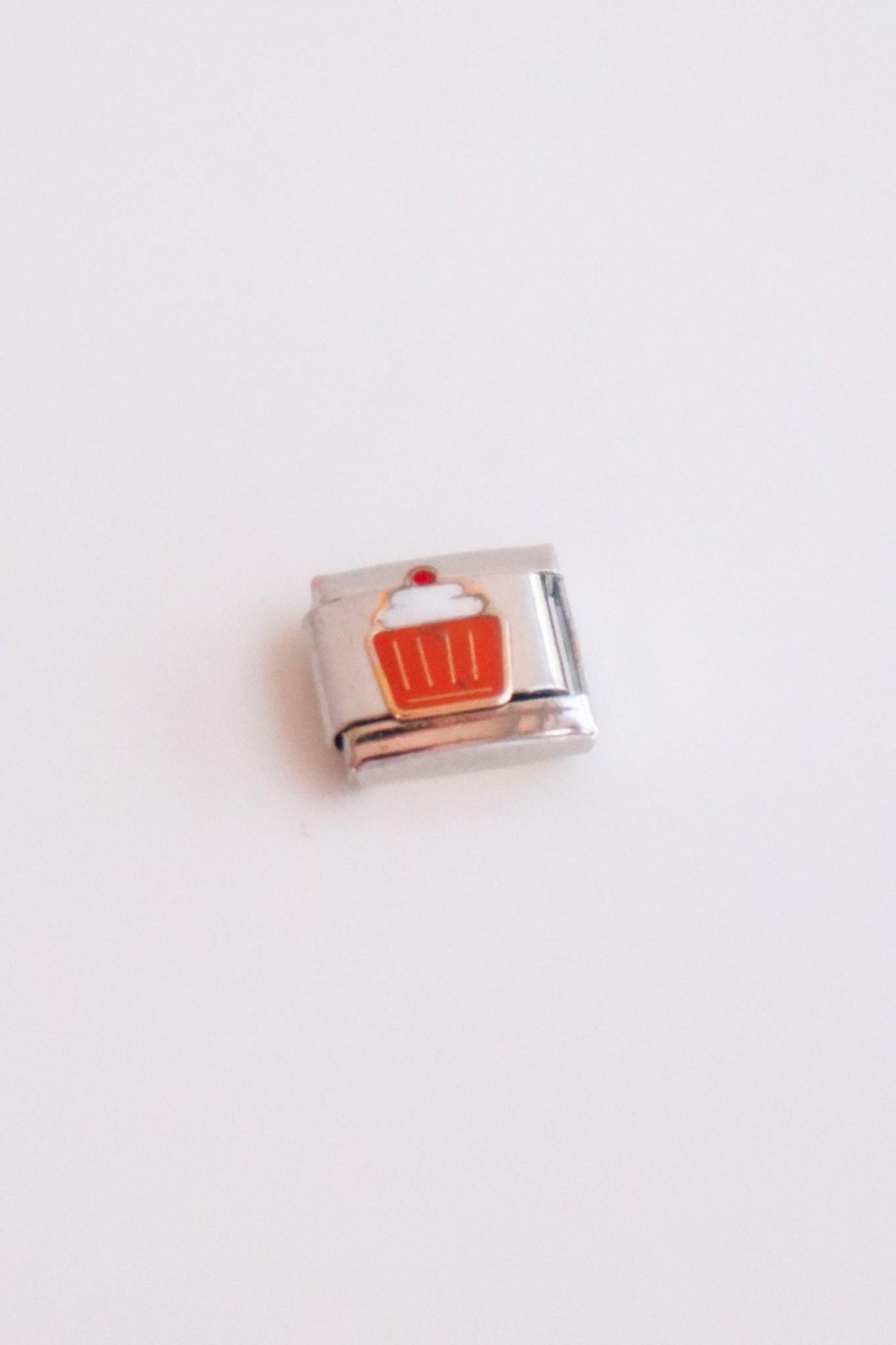 Kırmızı Cupcake İtalyan Charm