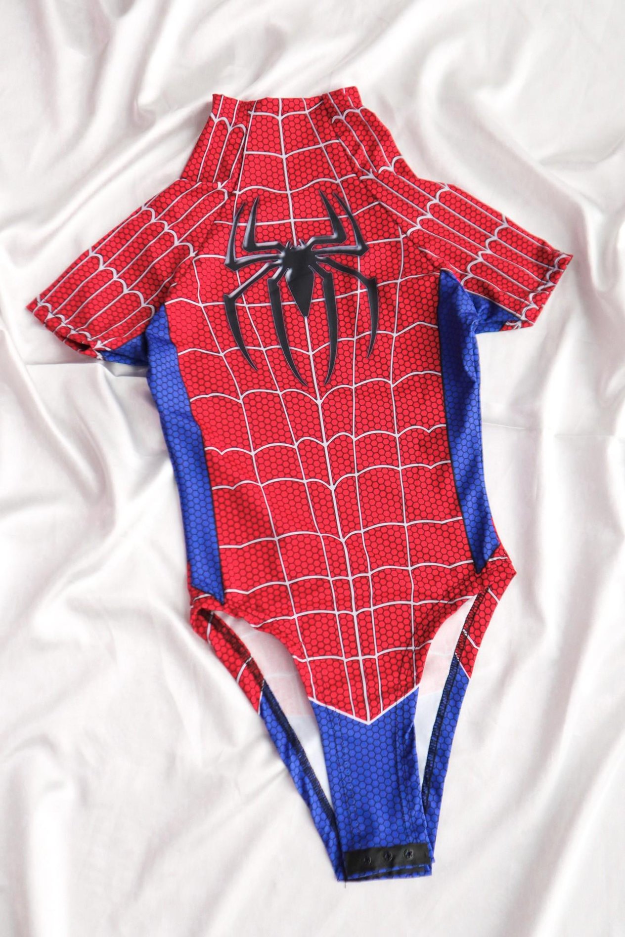 Kırmızı Kısa Kol Spider Çıtçıtlı Body