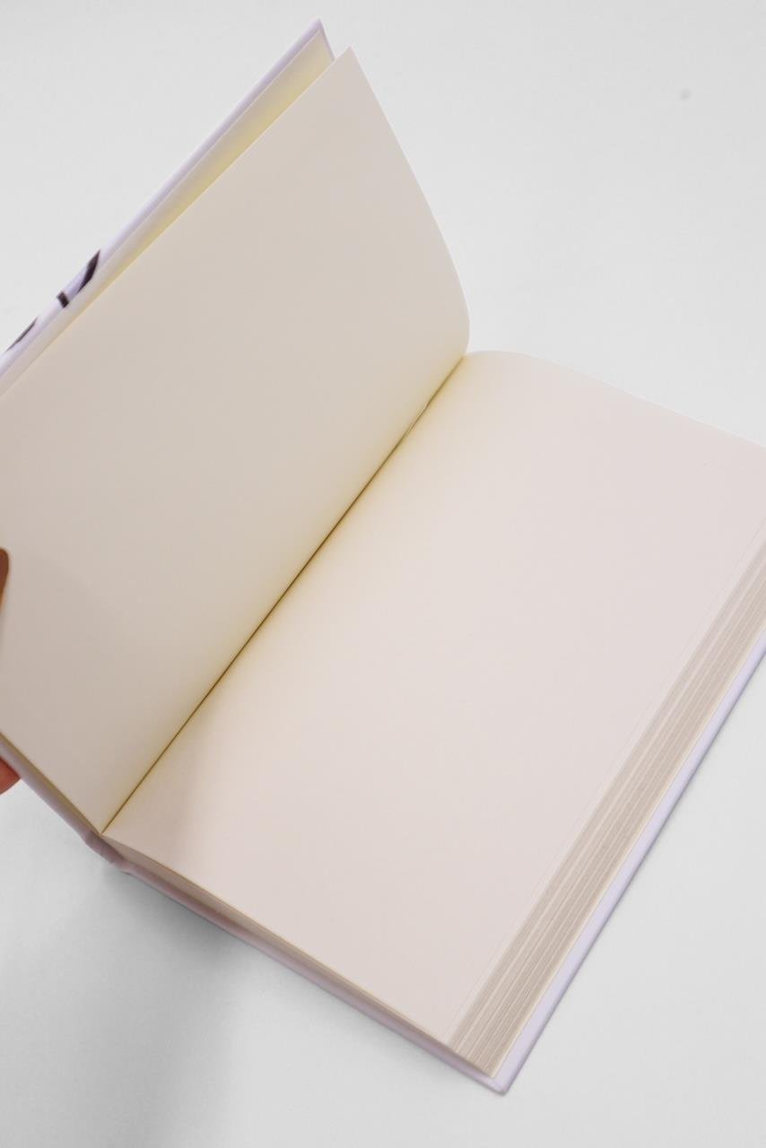 Lastikli Çizgisiz Defter - Mavi Beyaz Yaşıyosun Bu Hayatı