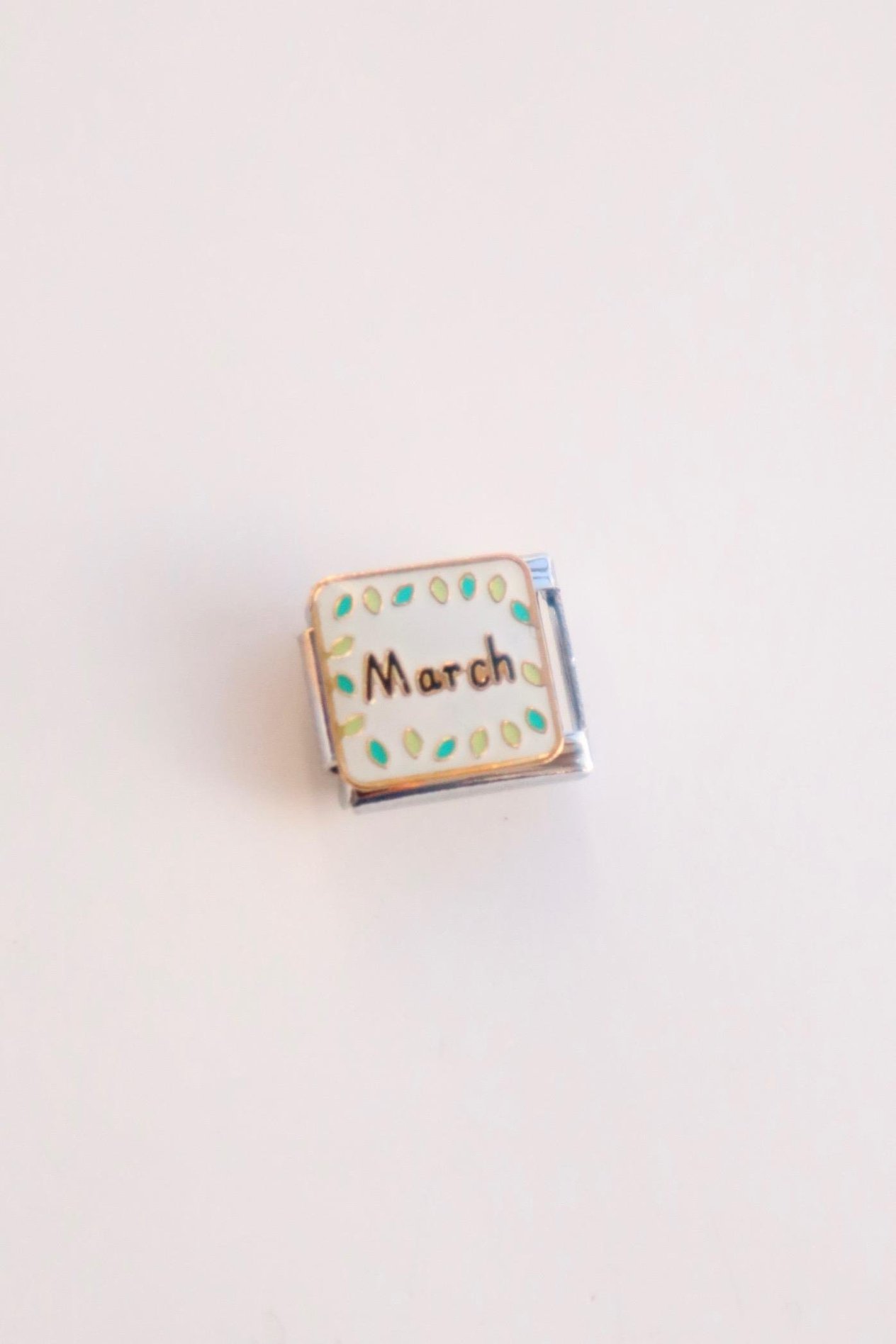 March İtalyan Charm 