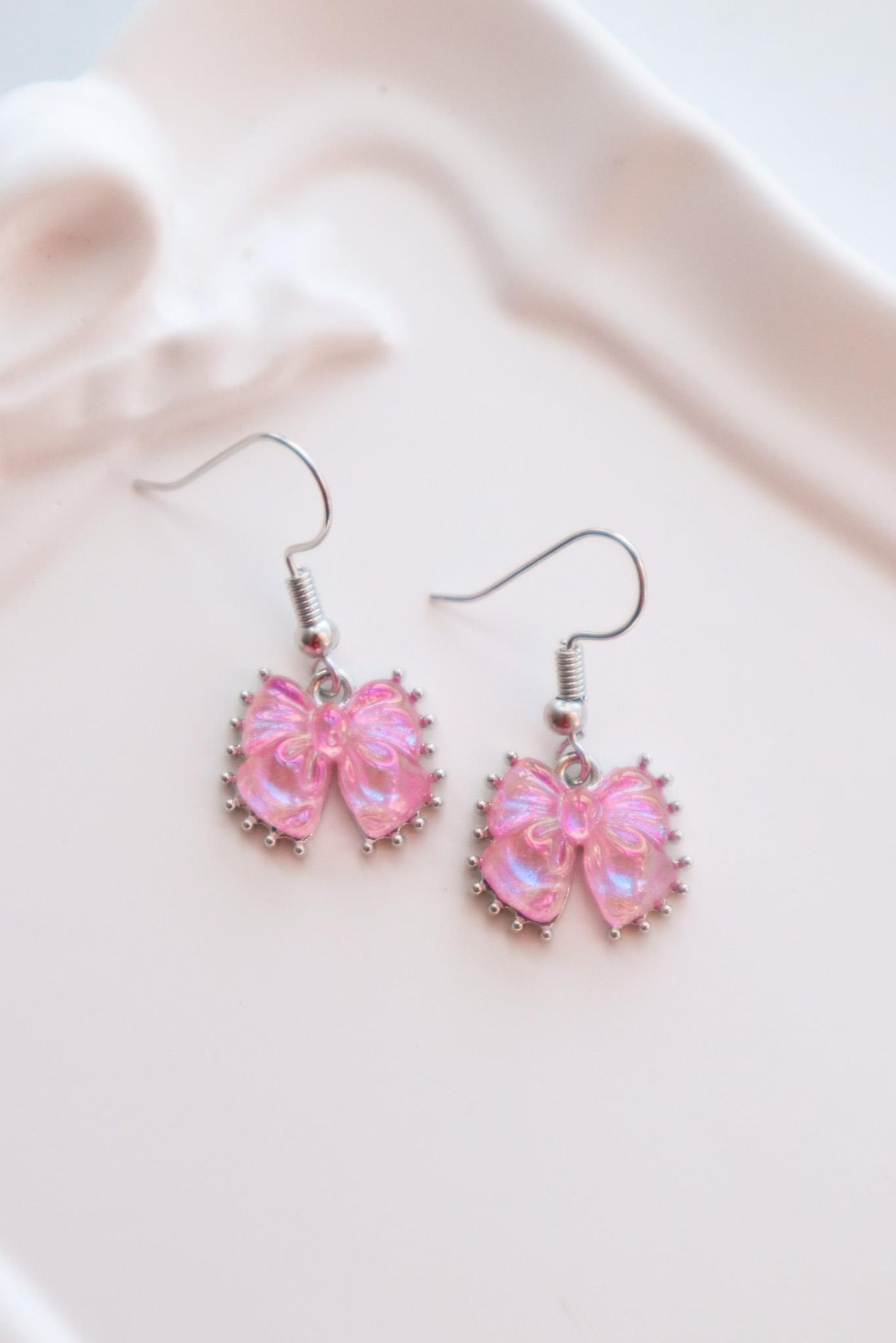 Pembe Hologramlı Fiyonk İthal Küpe 
