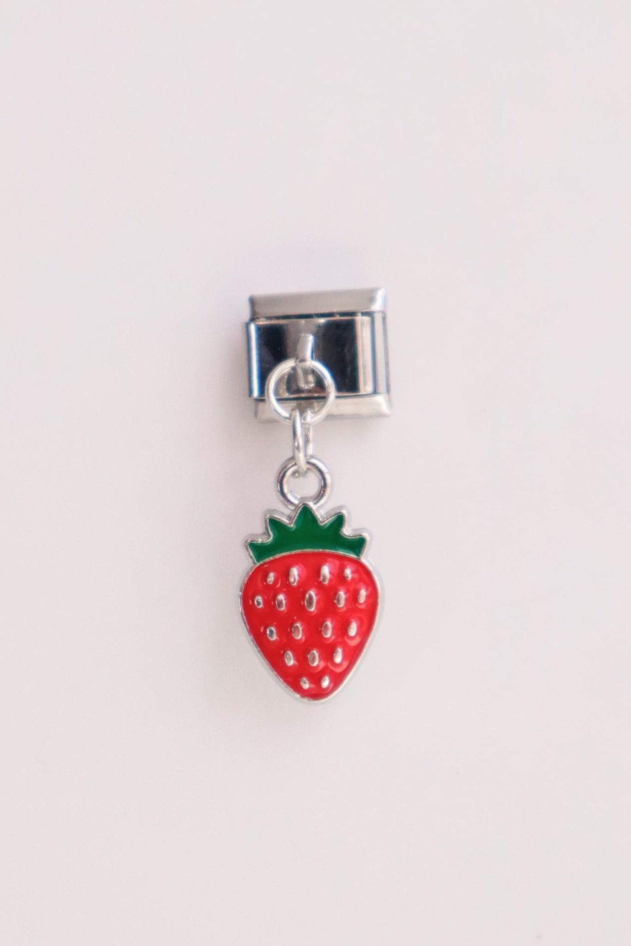 Sallantılı Çilek İtalyan Charm 