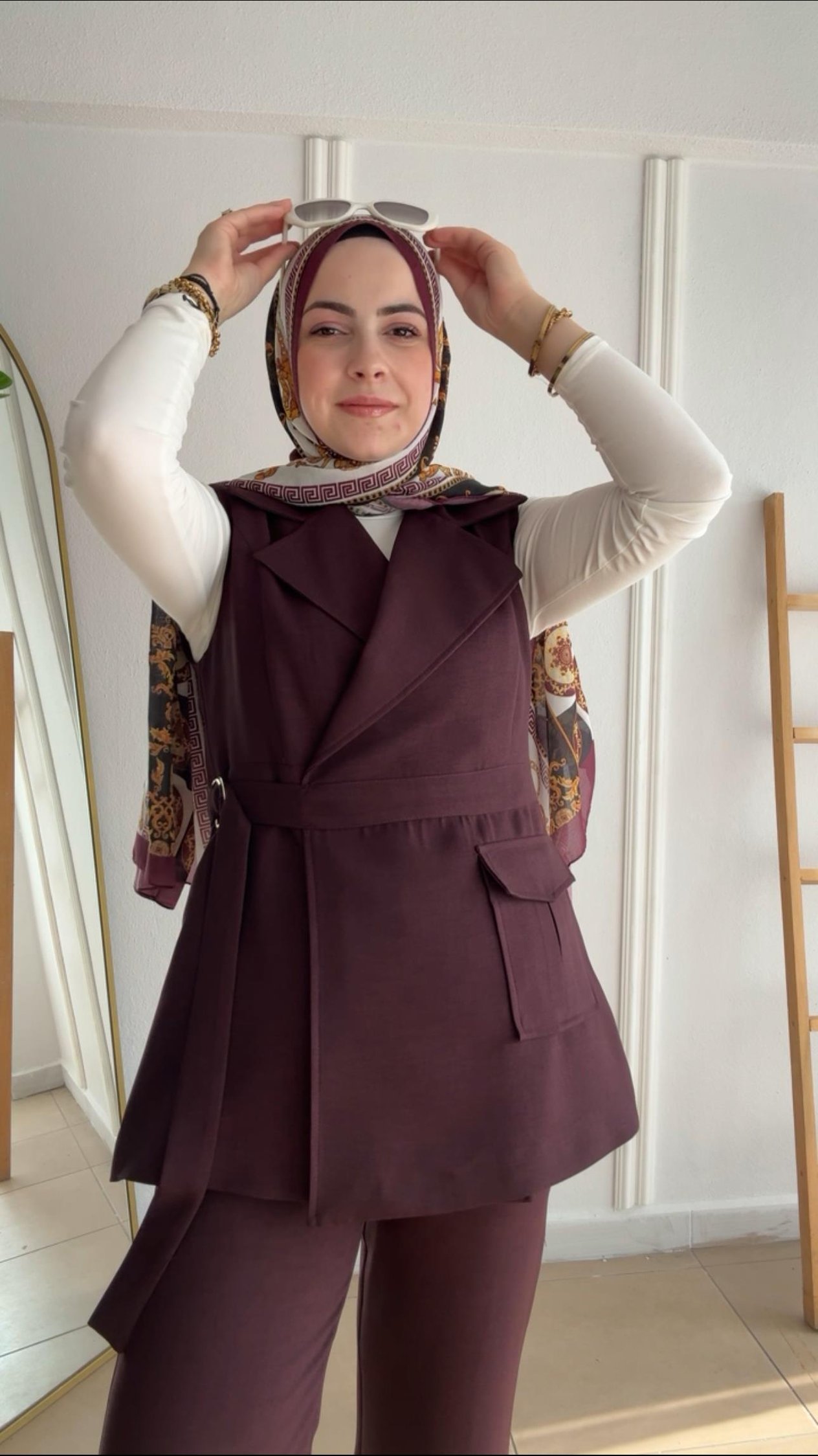 KOYU BORDO KETEN KUMAŞ YELEKLİ TAKIM