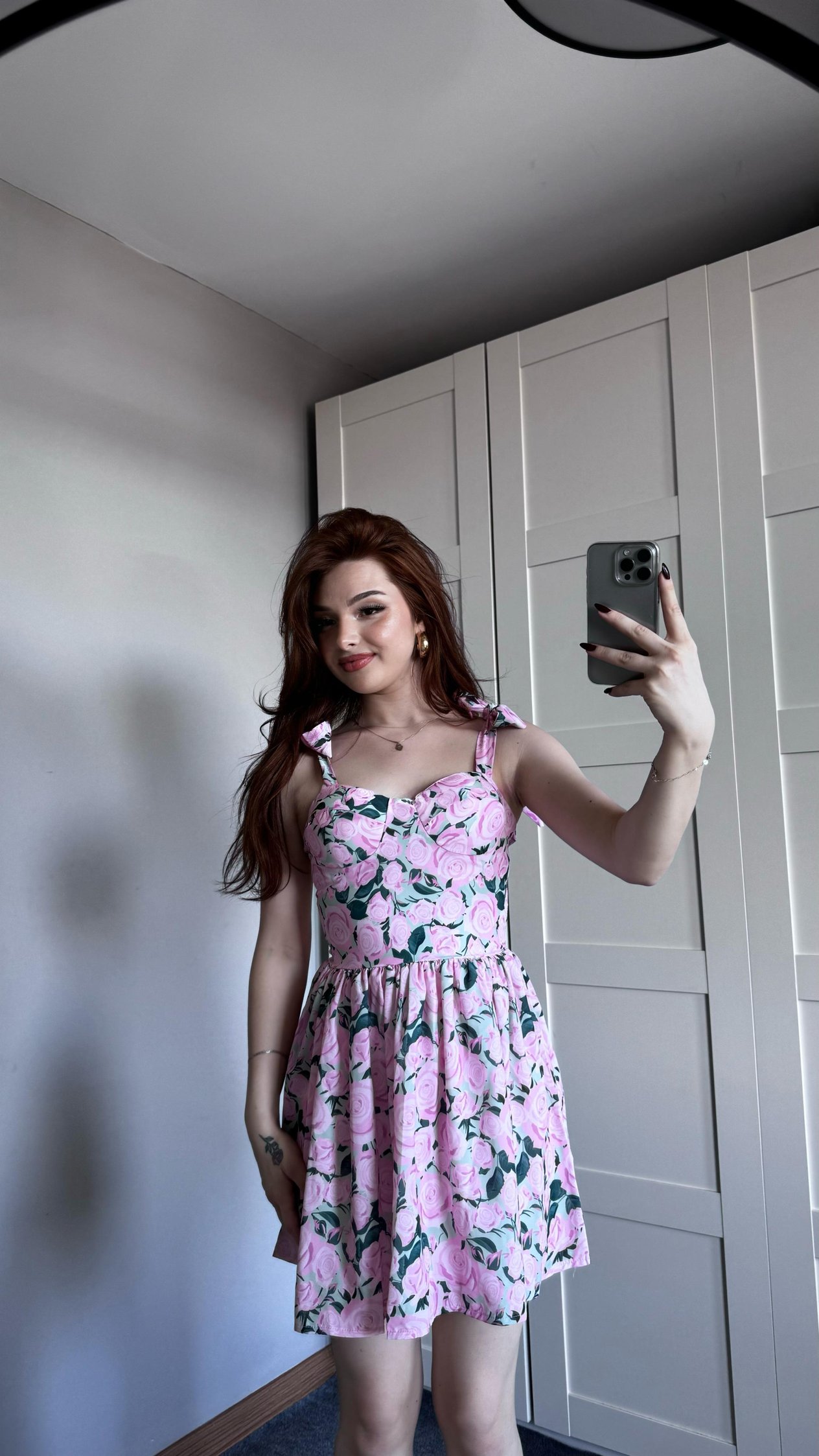 Gloplu Büyük Desenli Mini Pembe Elbise