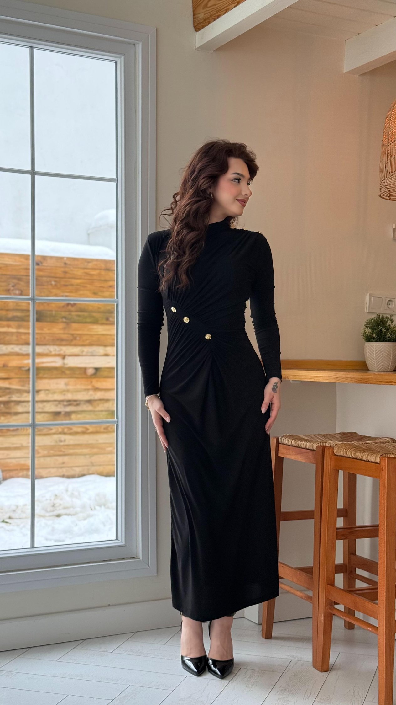 Gold Düğme Asil Uzun Elbise Siyah