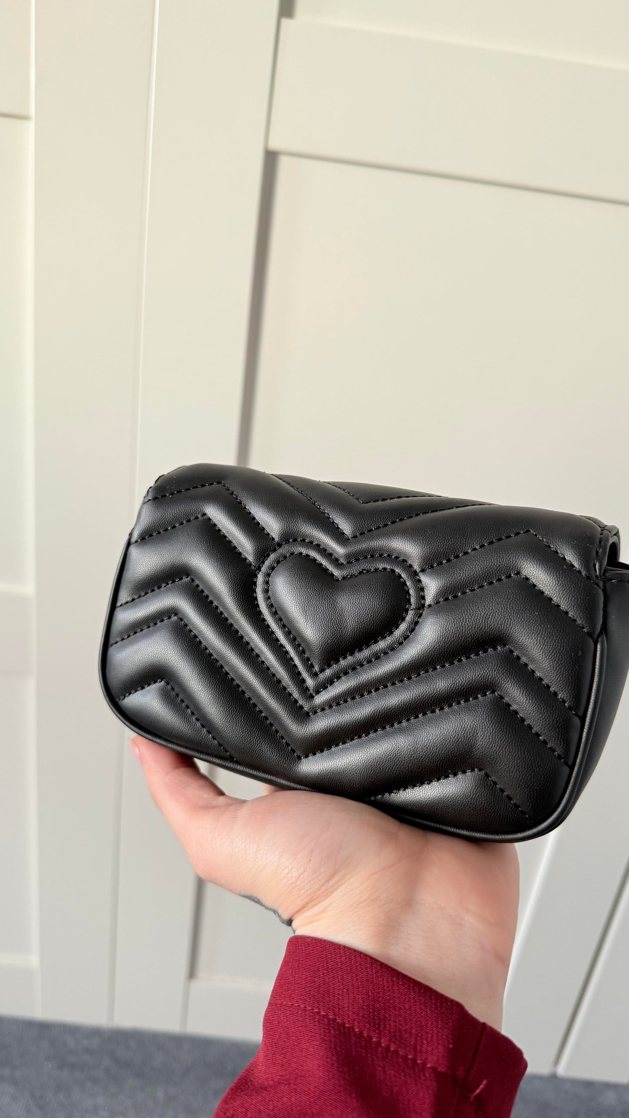 Gucci Mini Zincirli Çanta Siyah