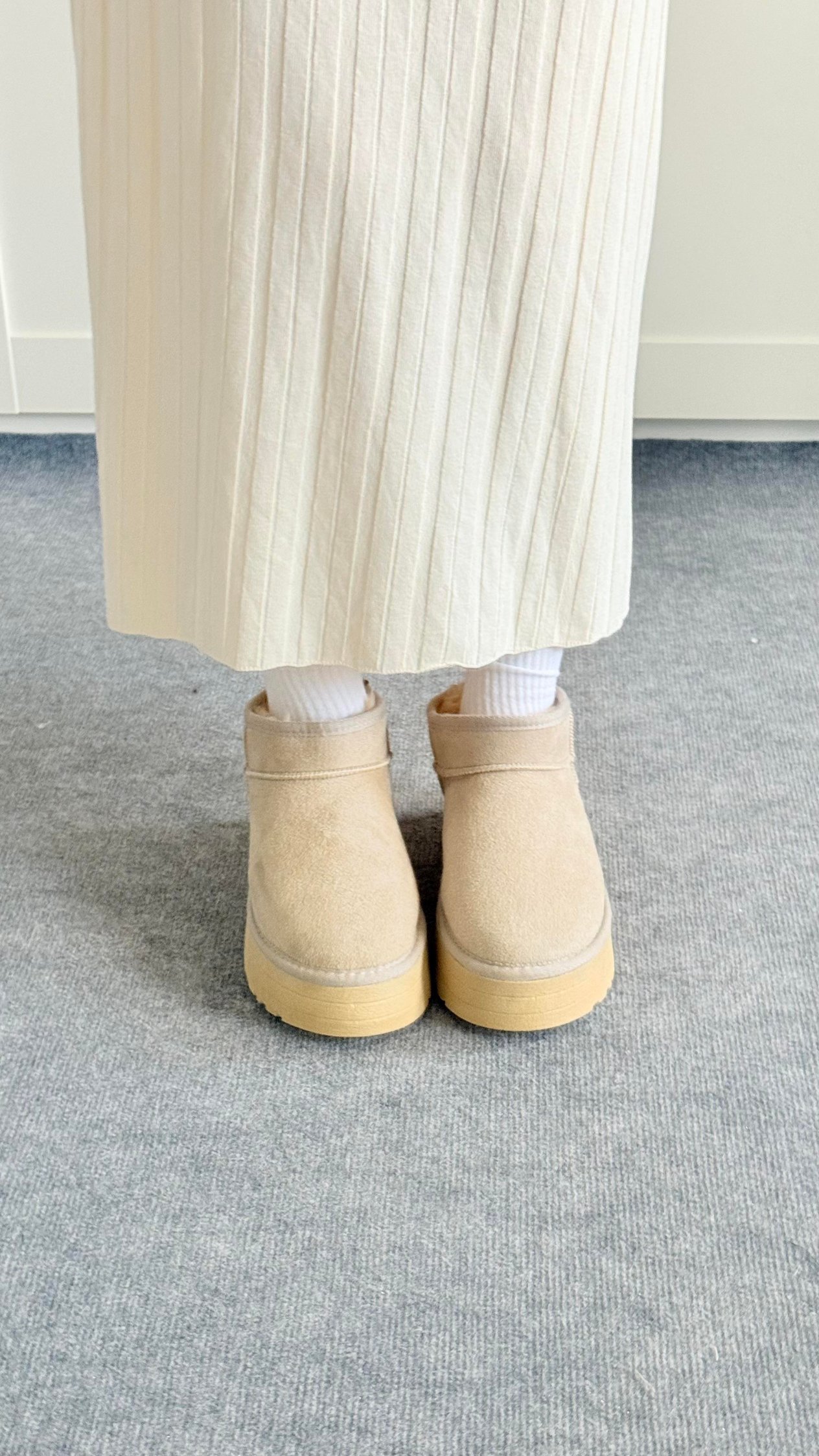 Ugg Bot Uzun Kürklü Bej 