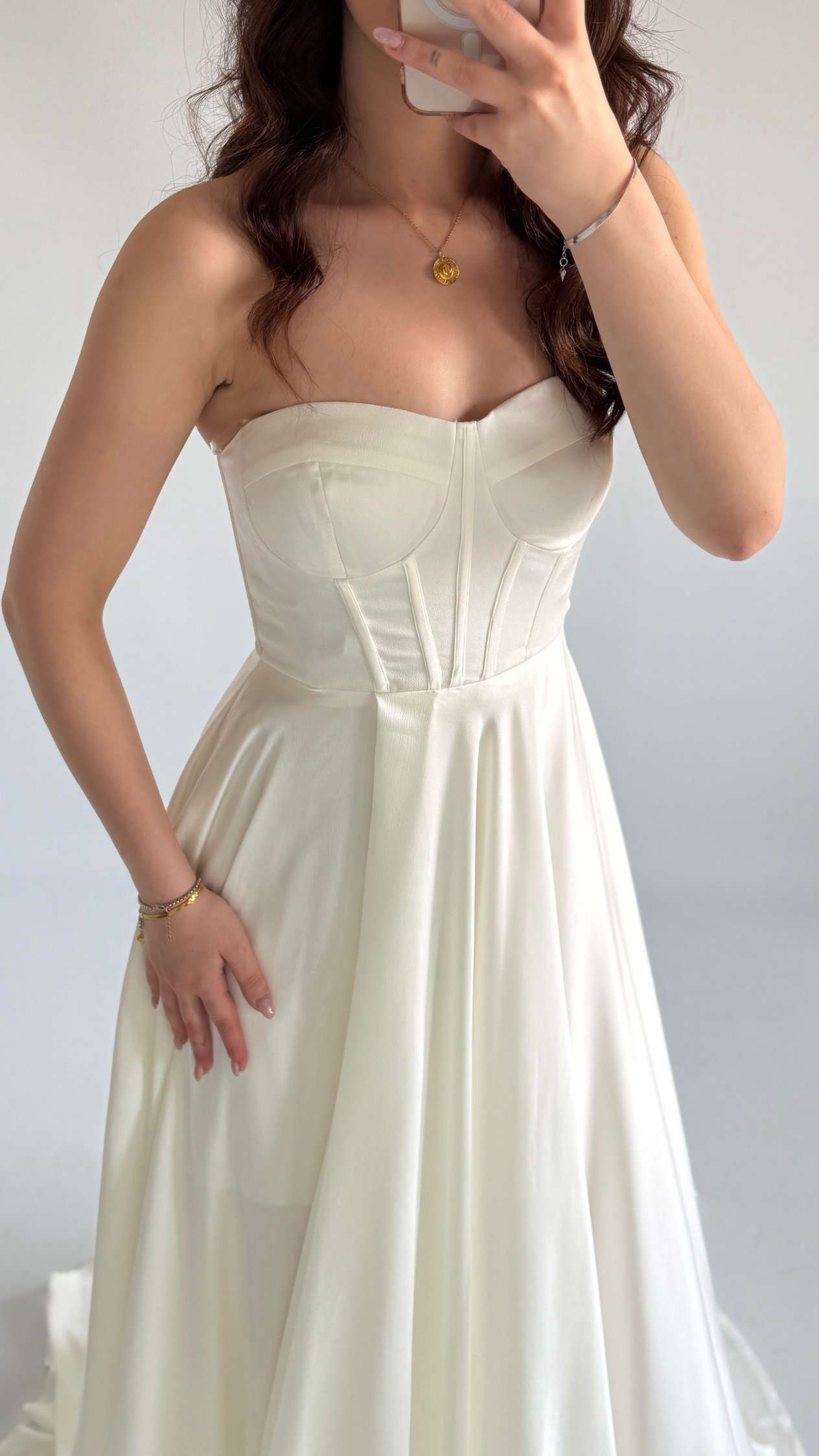 Violetta Saten Abiye Beyaz