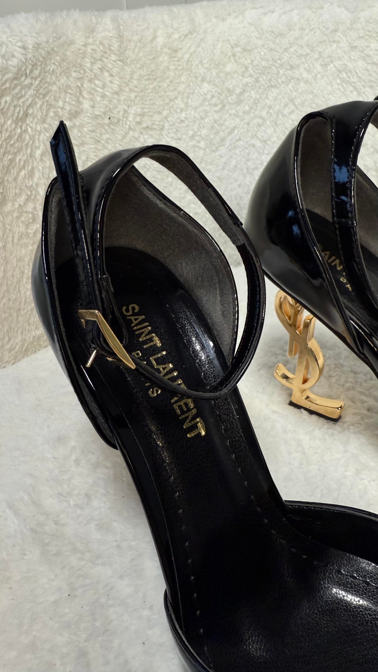 YSL Sivri Burun Bilekten Gold Topuklu Ayakkabı