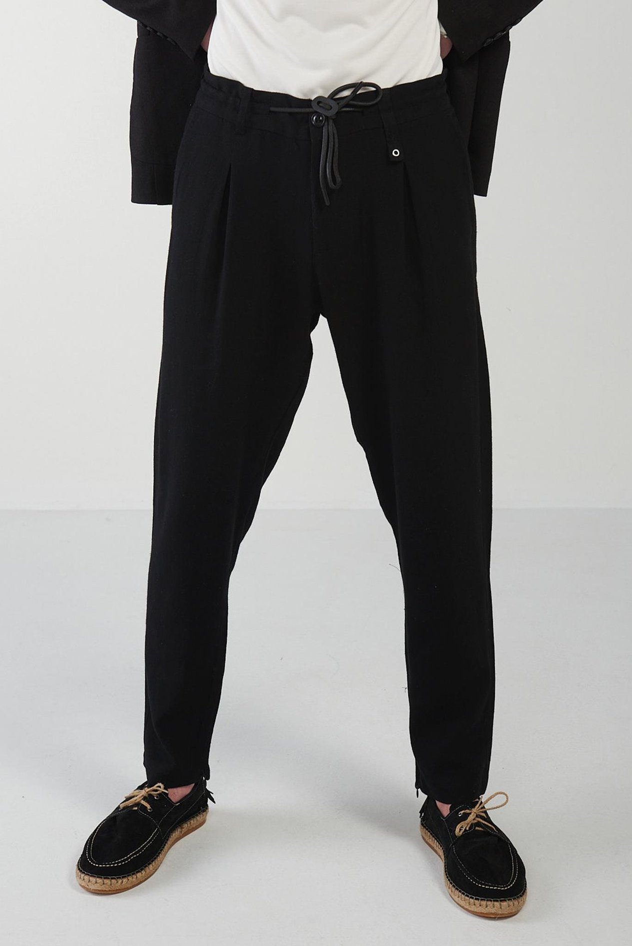 Beli Lastikli Yandan Cepli Kordonlu Pantolon