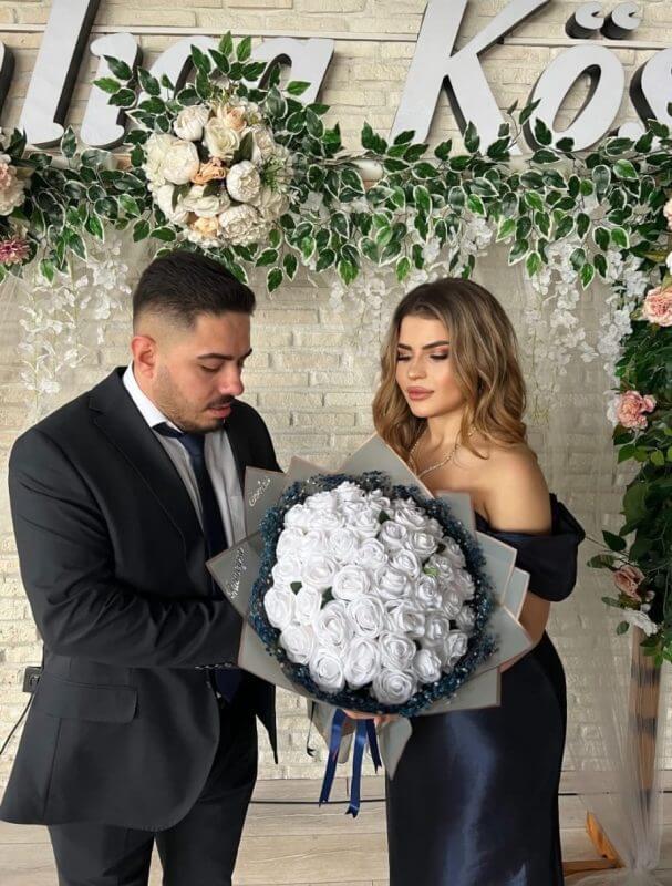 101 gül buketi