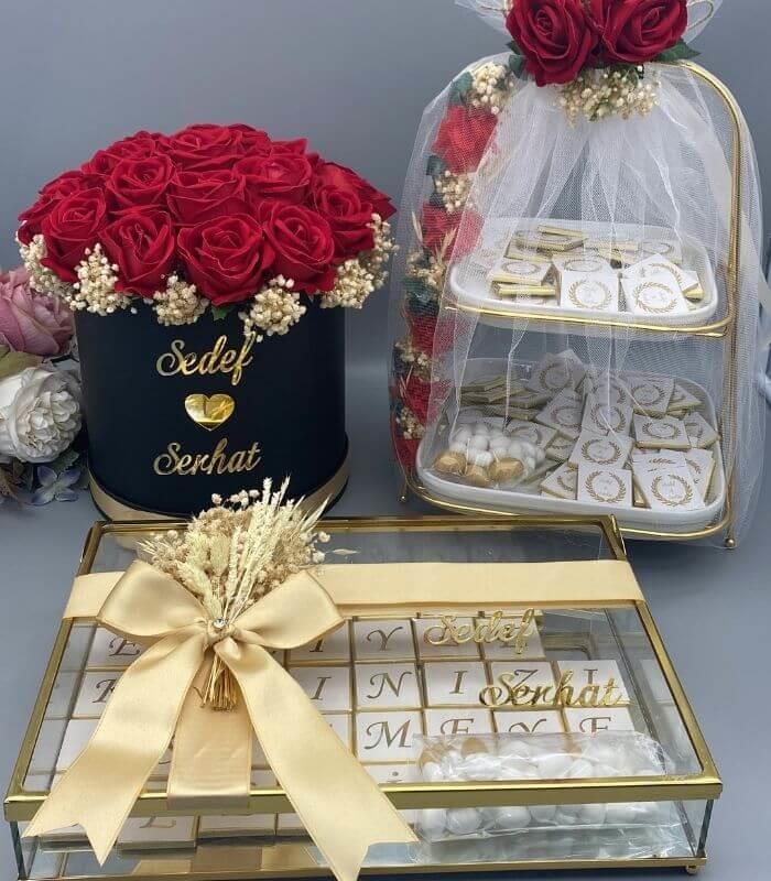 İki Katkı ve Kutuda Nişan Çikolatası ve İsteme Çiçeği 3'lü Set
