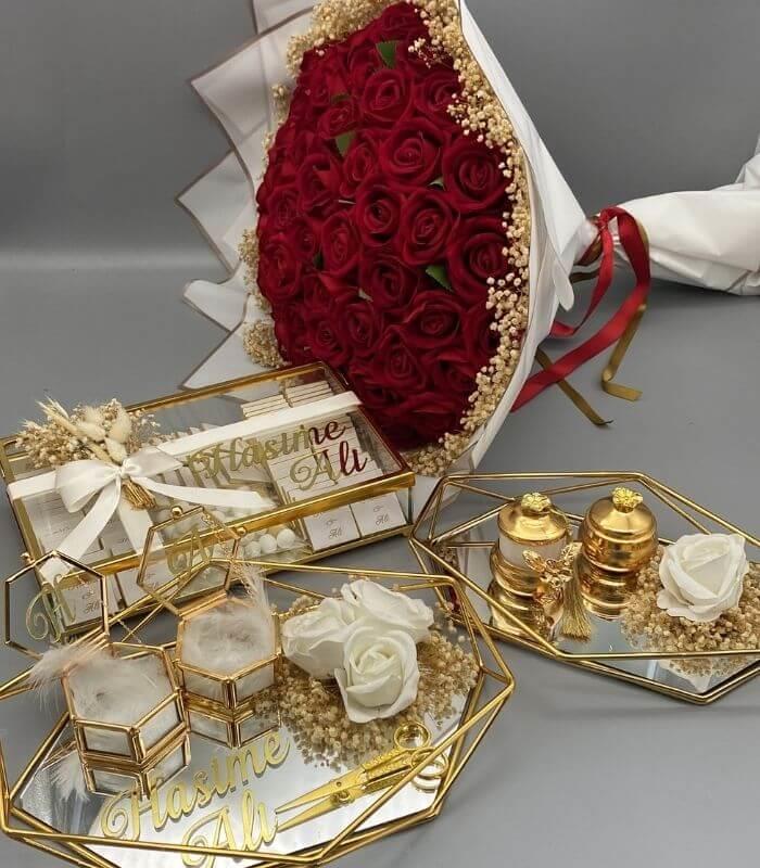 Kız İsteme Çikolatası - Kırmızı Çiçek Buketi ile Romantik Hediye