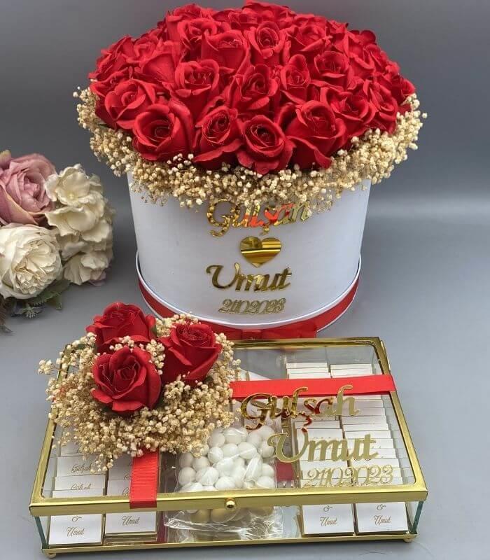 Söz Çiçeği Cam Kutuda İsteme Çikolatası Seti