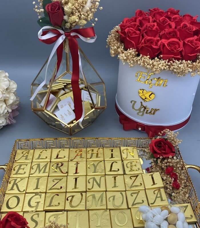 Tepside ve Prizma İsteme Çikolatası ve Çiçeği 3'lü Set