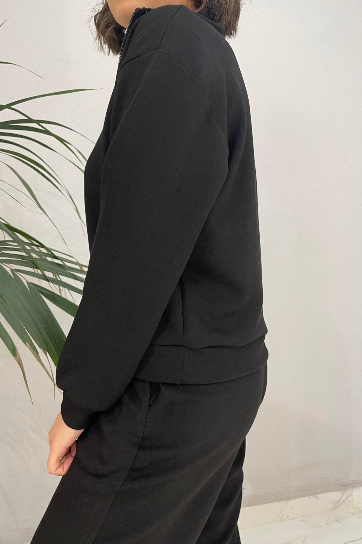 MARKA MODEL YARIM FERMUARLI TAKIM