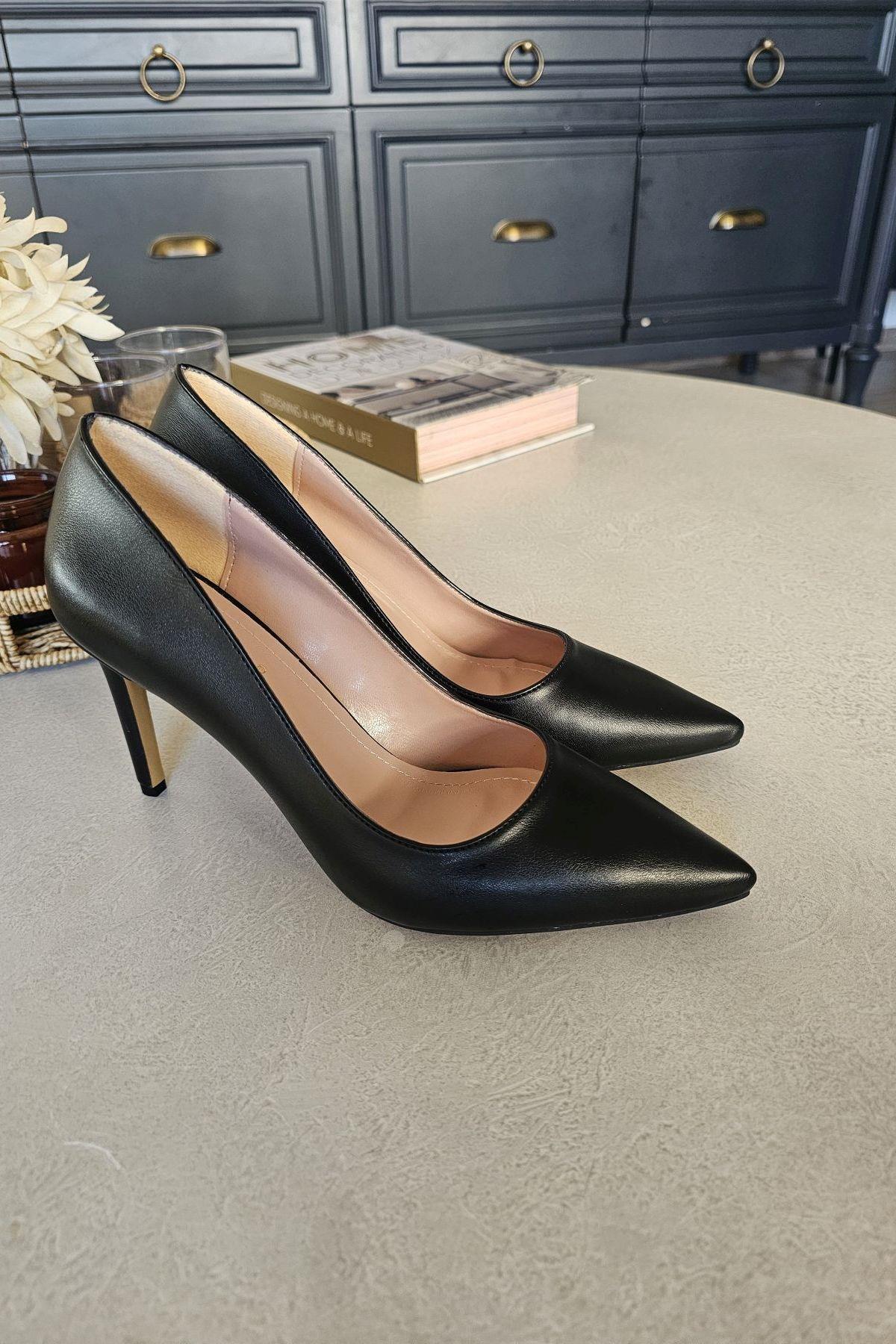 036 150 Topukla Kadın İnce Topuk Stiletto