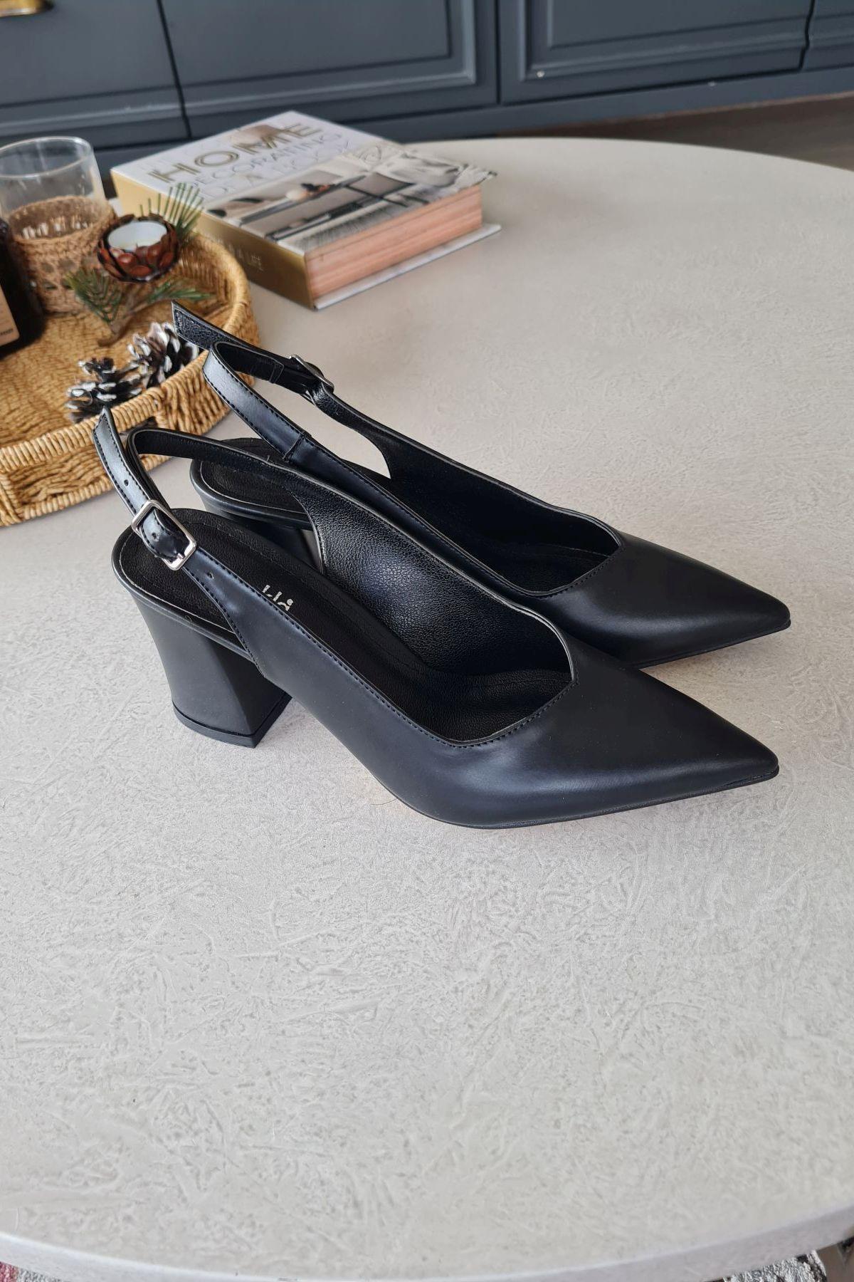 10 30 Topukla Kadın Arkası Açık Kalın Topuklu Stiletto Ayakkabı