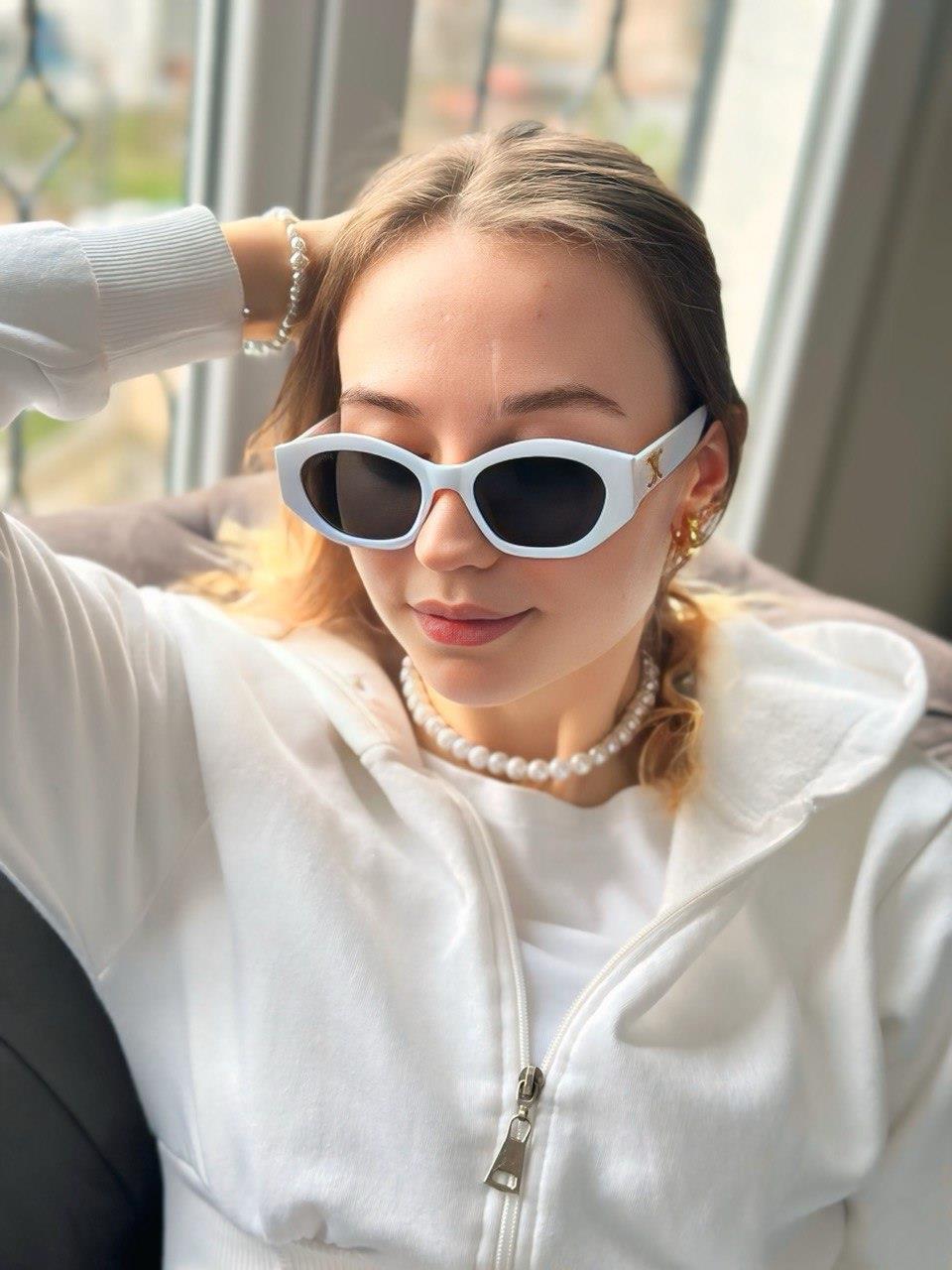 CELINE