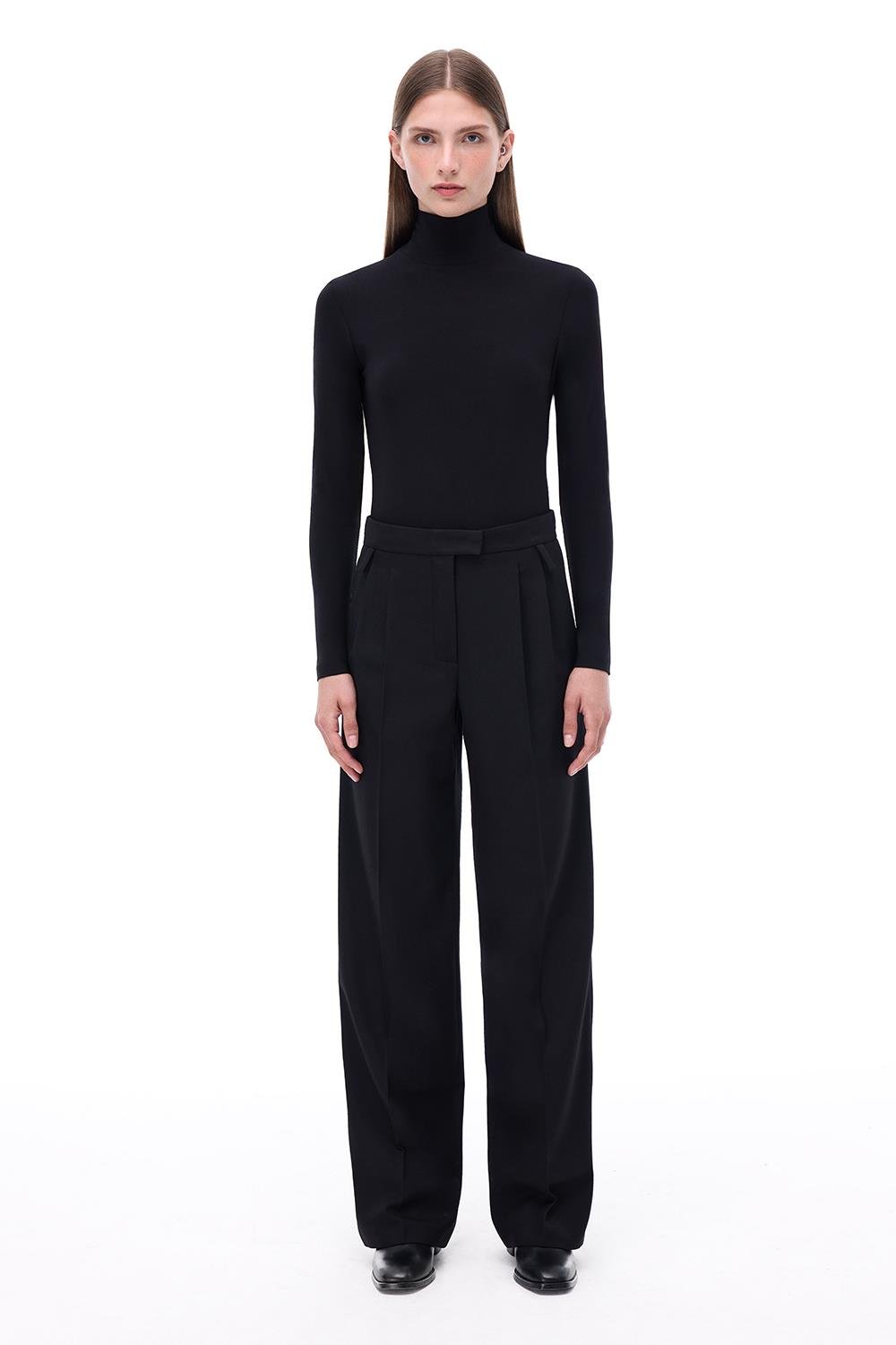ALRAMIS PANTS 2025