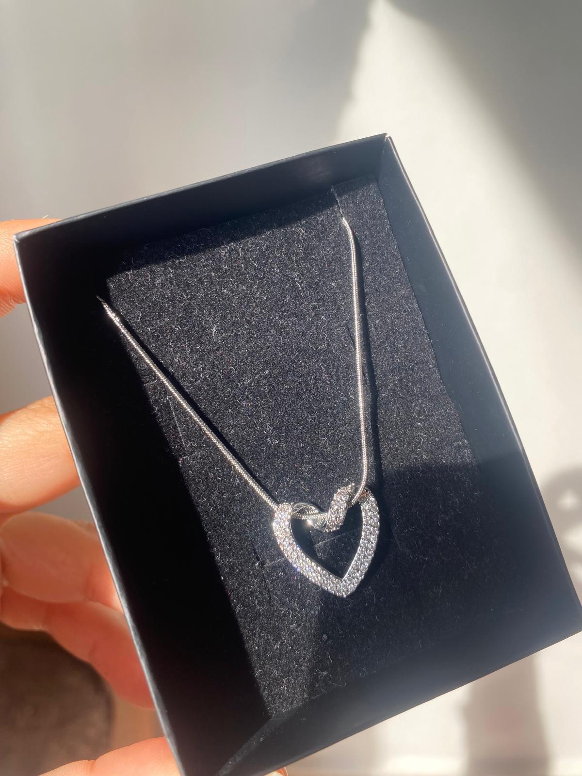 Taş Detaylı Kalp Kolye Silver