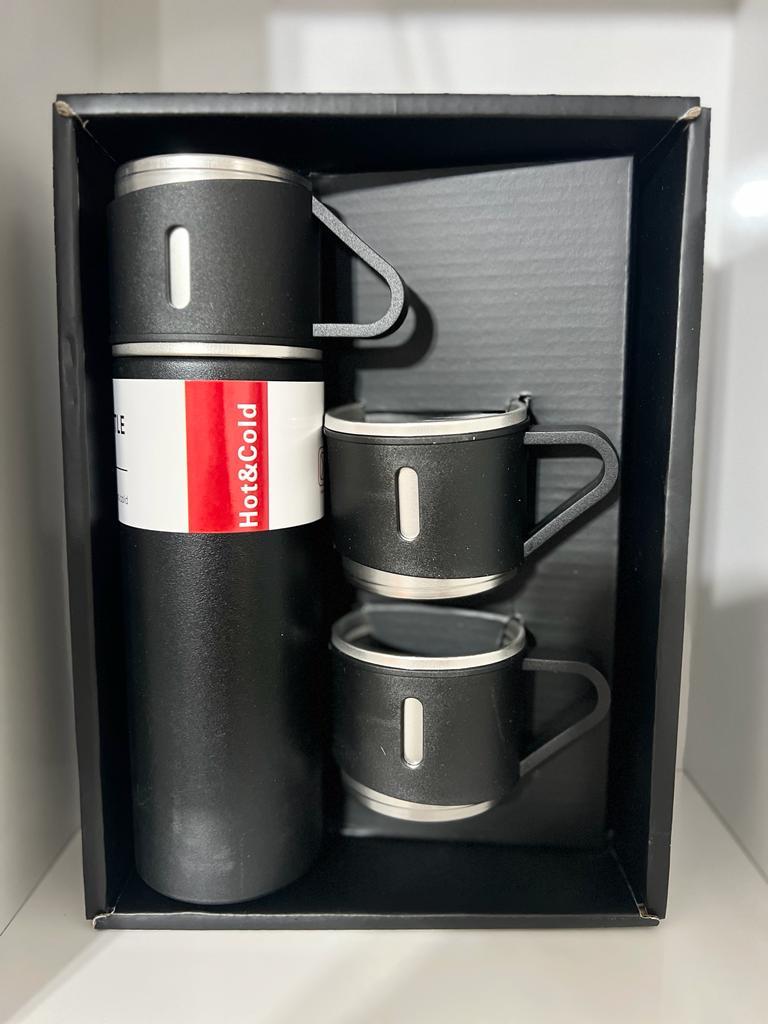 Sızdırmaz Paslanmaz Çelik Vakumlu Hediye Paketli 500ml 3 Bardaklı Termos Seti