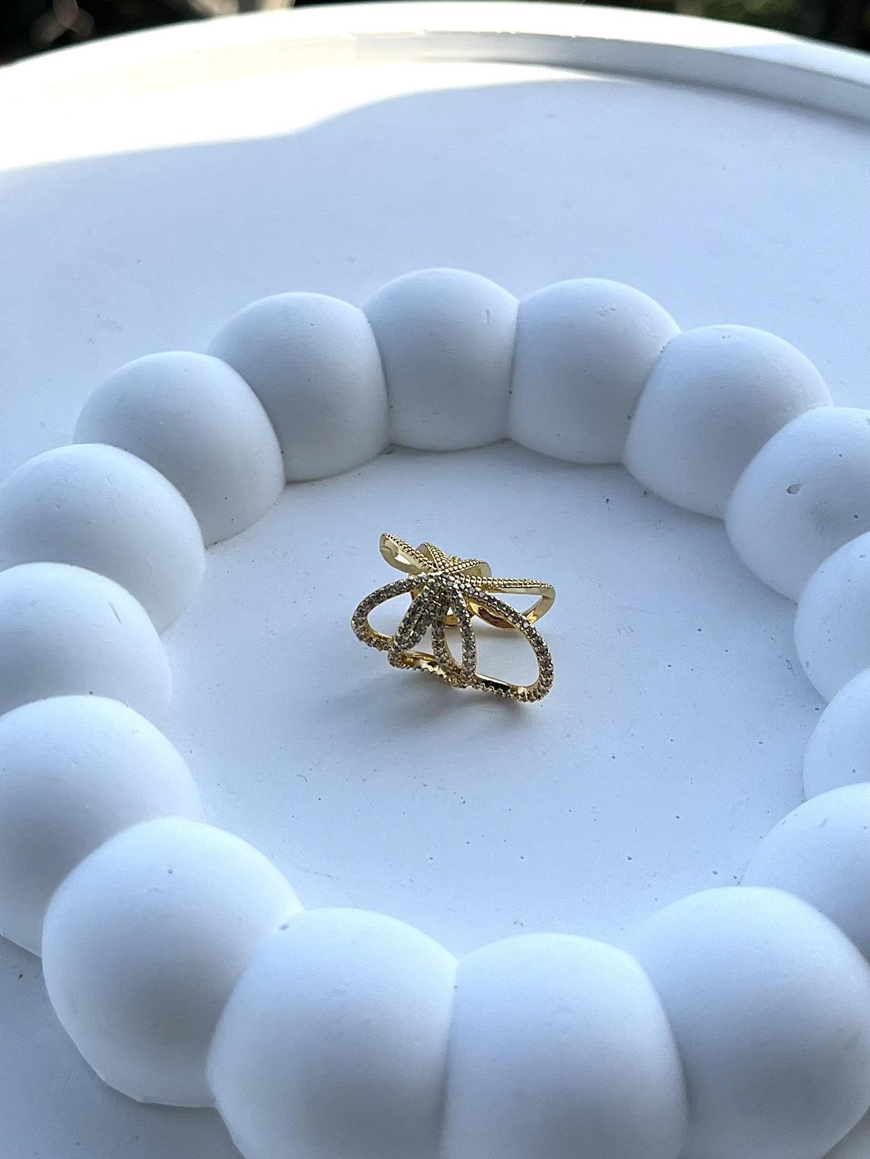 Gold Taşlı Fiyonk Earcuff
