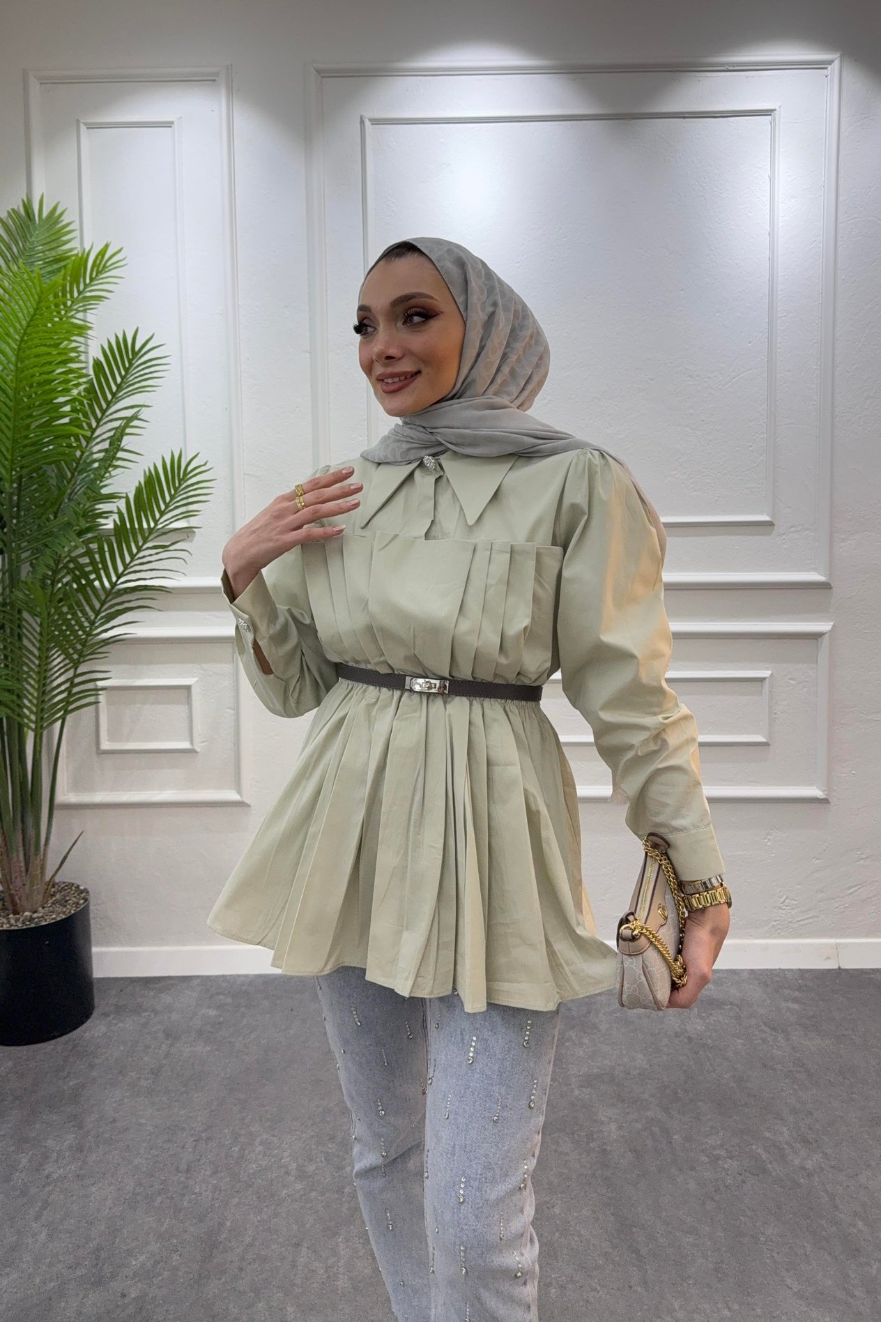 Vera AçıkYeşil Poplin Gömlek