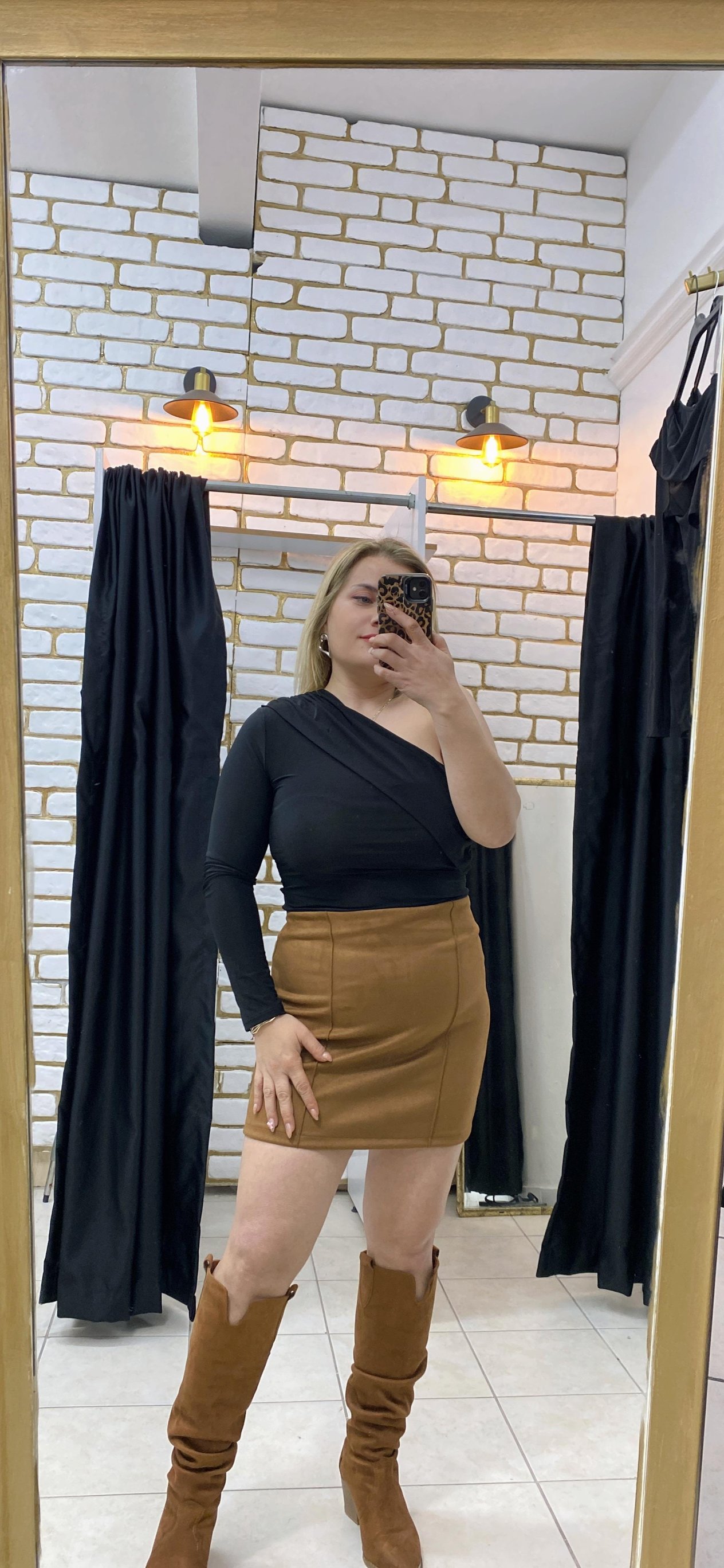 TEK KOL CROP BLUZ