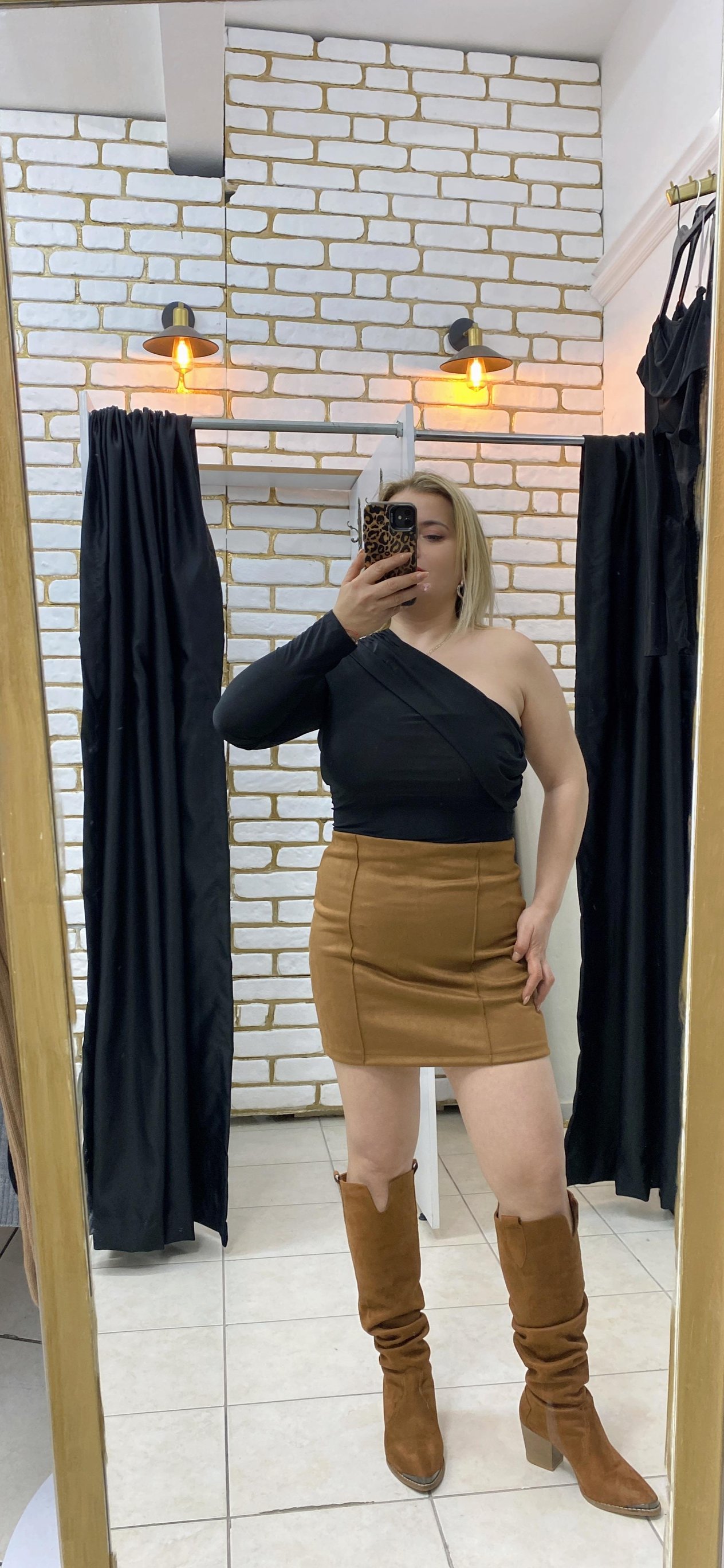 TEK KOL CROP BLUZ