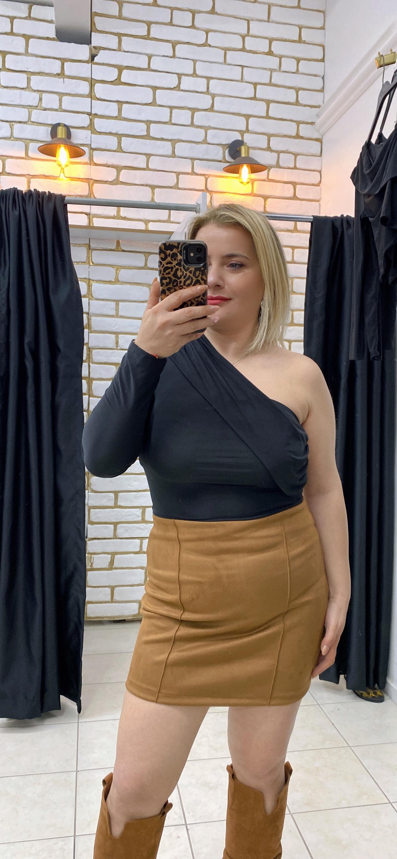 TEK KOL CROP BLUZ