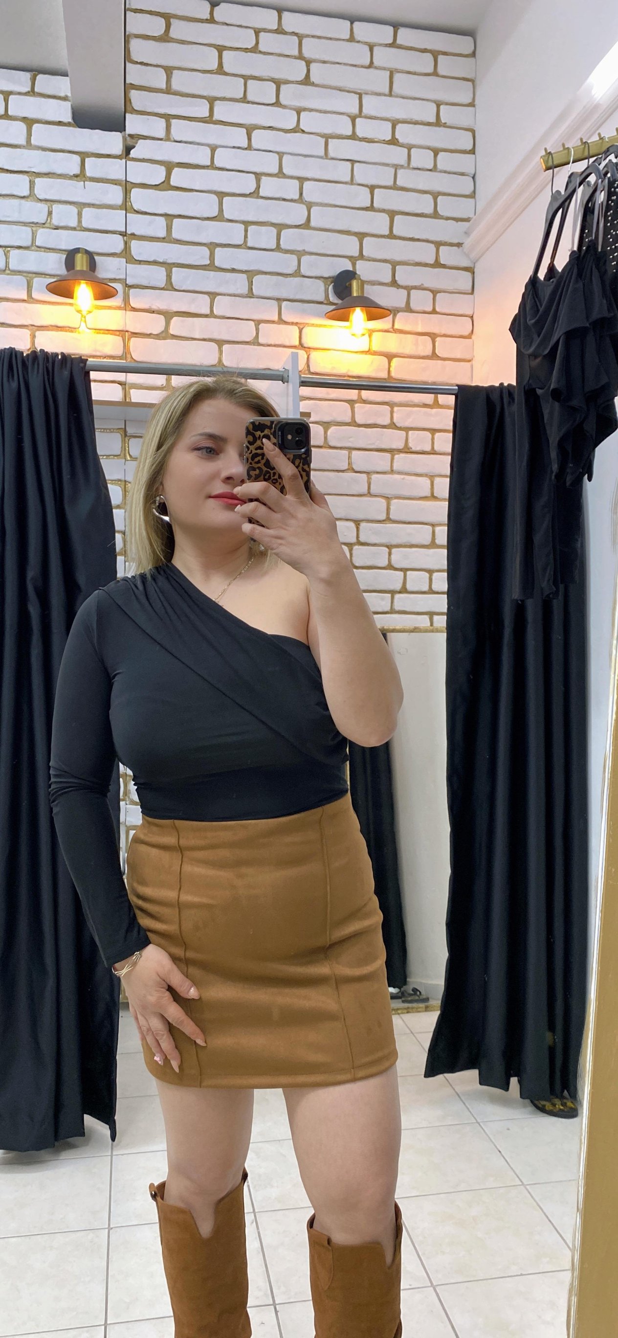 TEK KOL CROP BLUZ