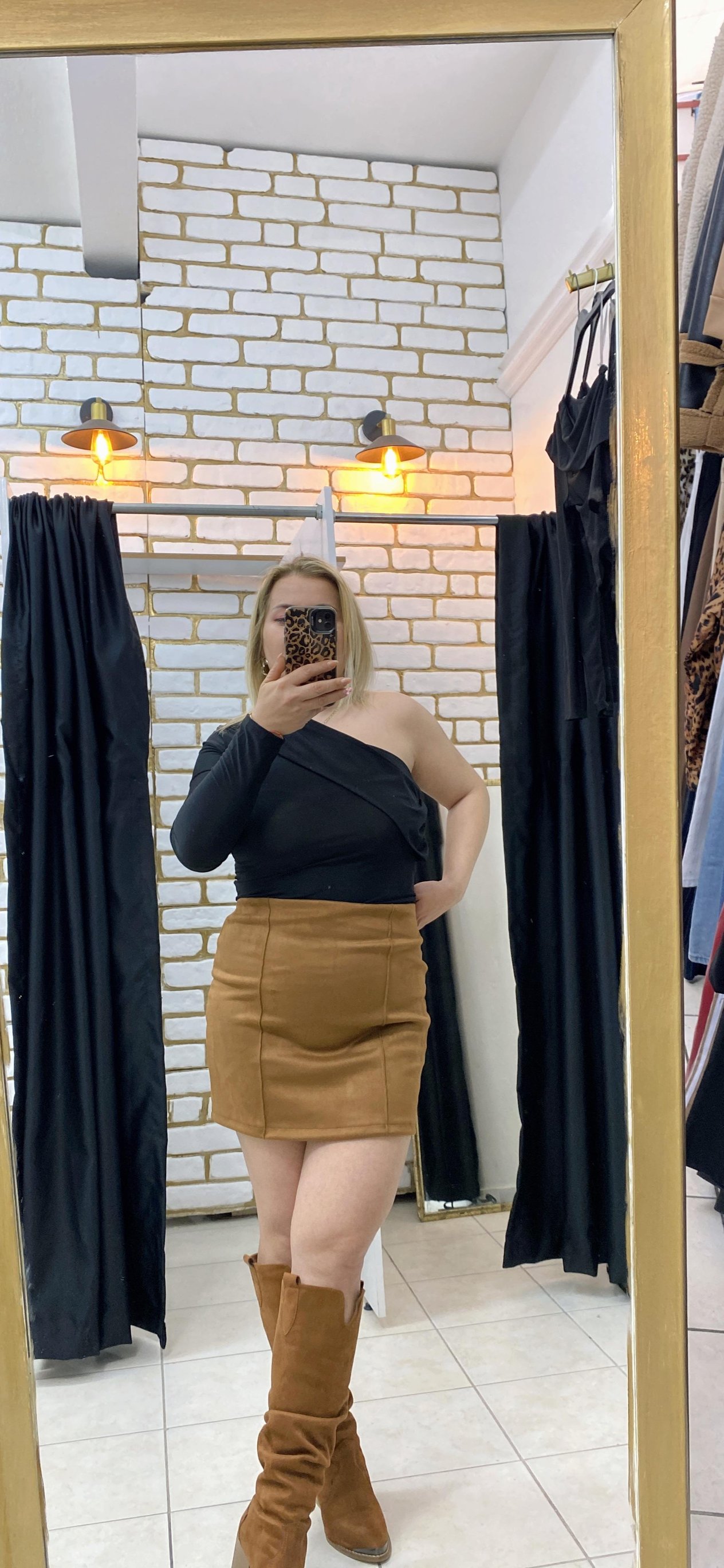 TEK KOL CROP BLUZ
