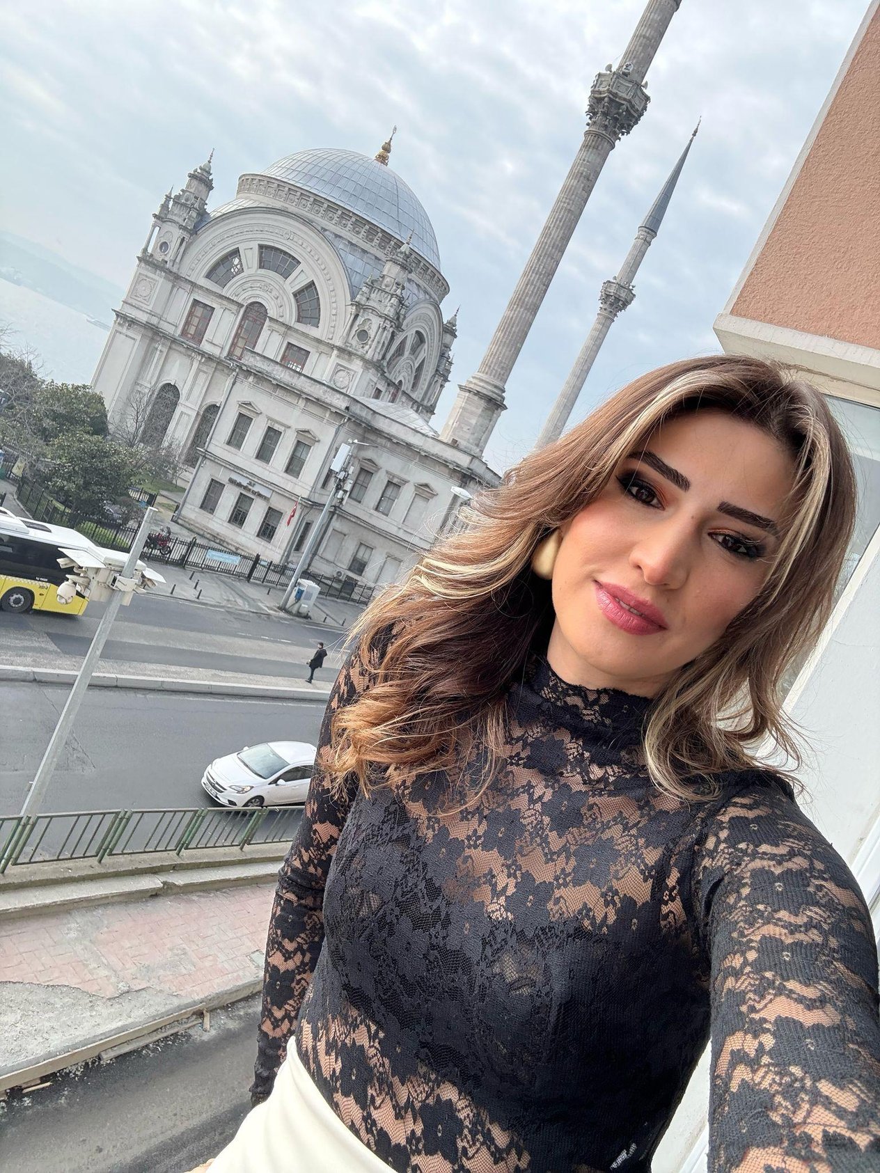 Dantel Çıtçıtlı Siyah Body 
