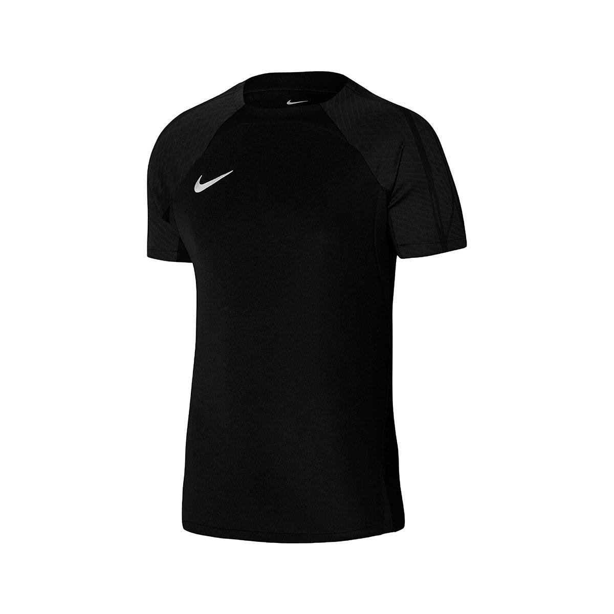Nike Dri-FIT Strike 3 Erkek Günlük Tişört