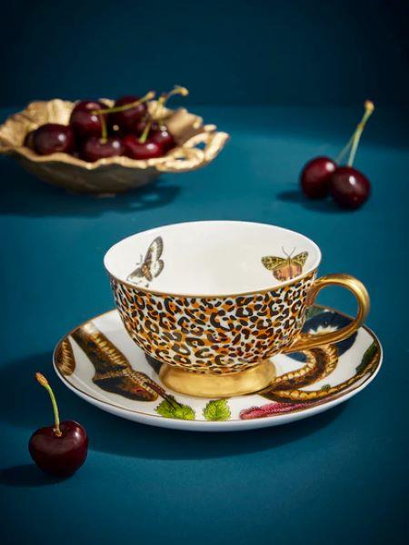 CREATURES OF CURIOSITY ÇAY FİNCAN VE TABAĞI BEYAZ&LEOPAR