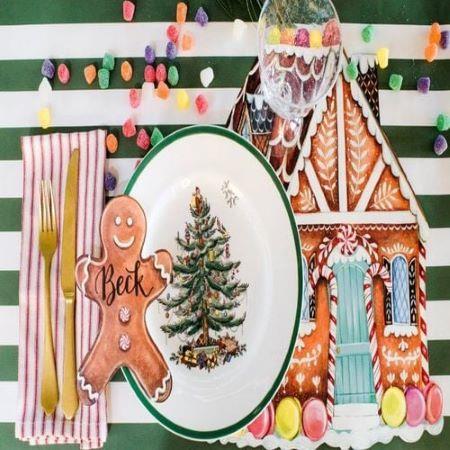 Die Cut Gingerbread House Placemat -12 Sheets